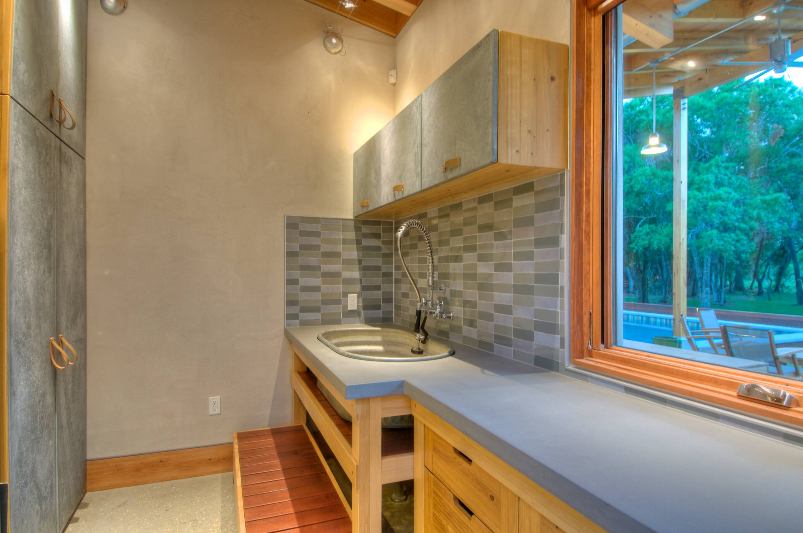 Мелочи жизни: Нужна ли вам раковина для ботинок