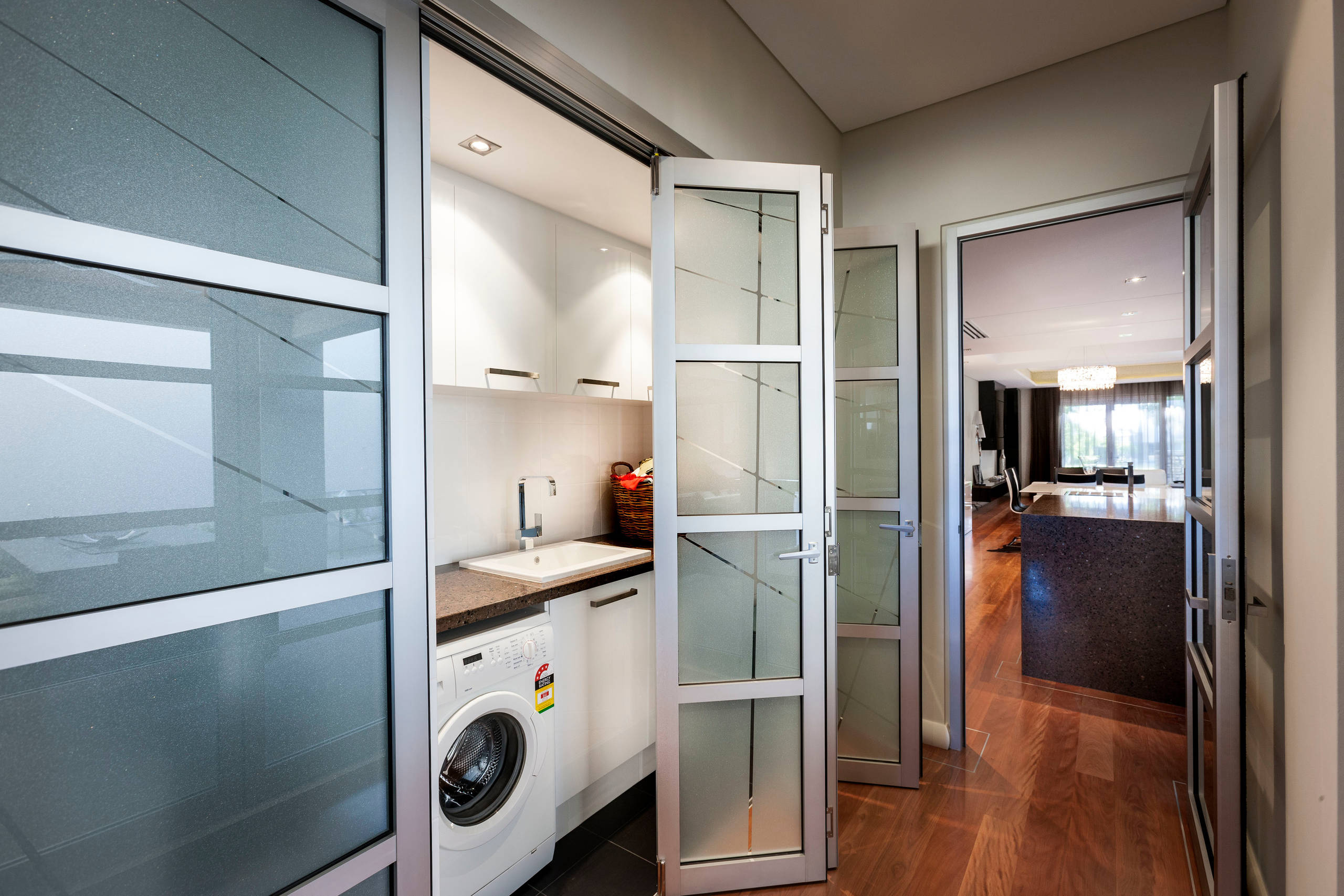 Мелочи жизни: Нужна ли вам раковина для ботинок