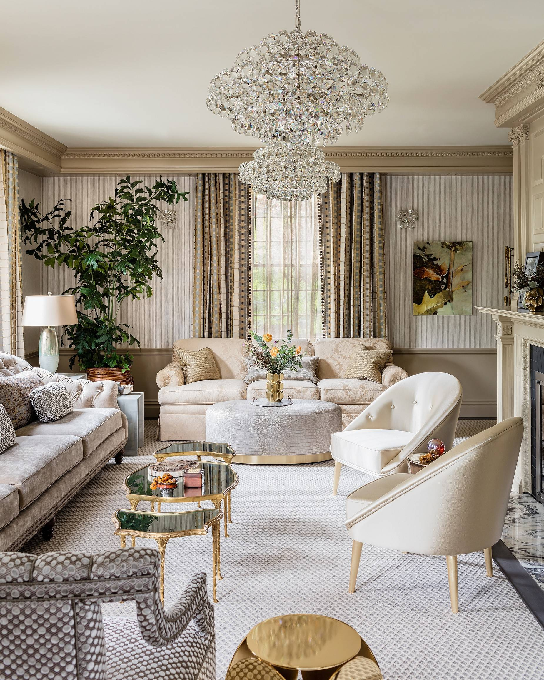 Вопрос: Как подобрать шторы к цвету обоев