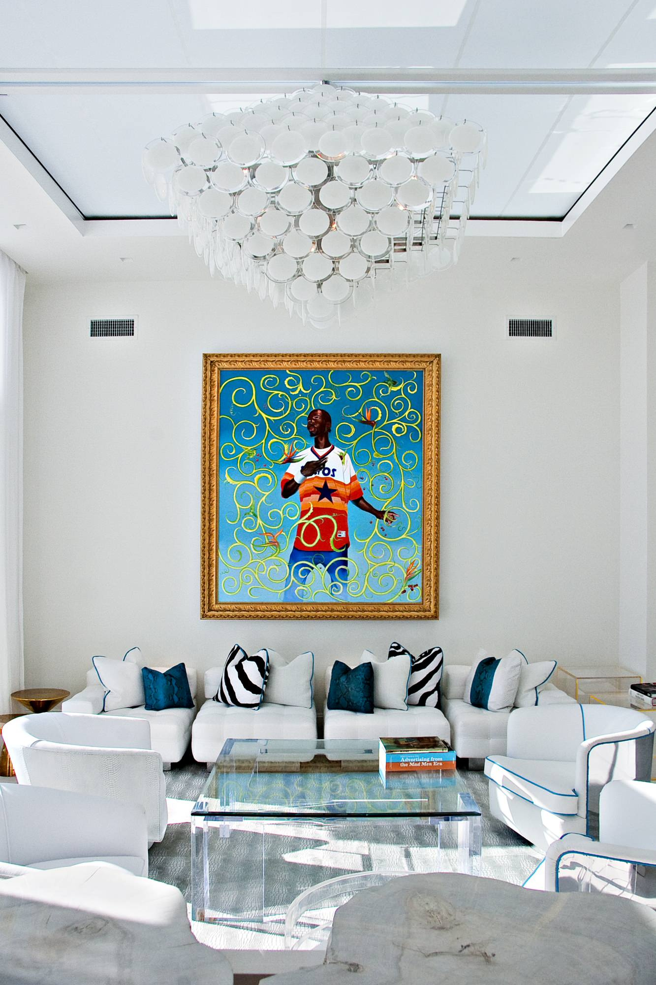 Вся мебель красивая — гармонии нет: Что делать?