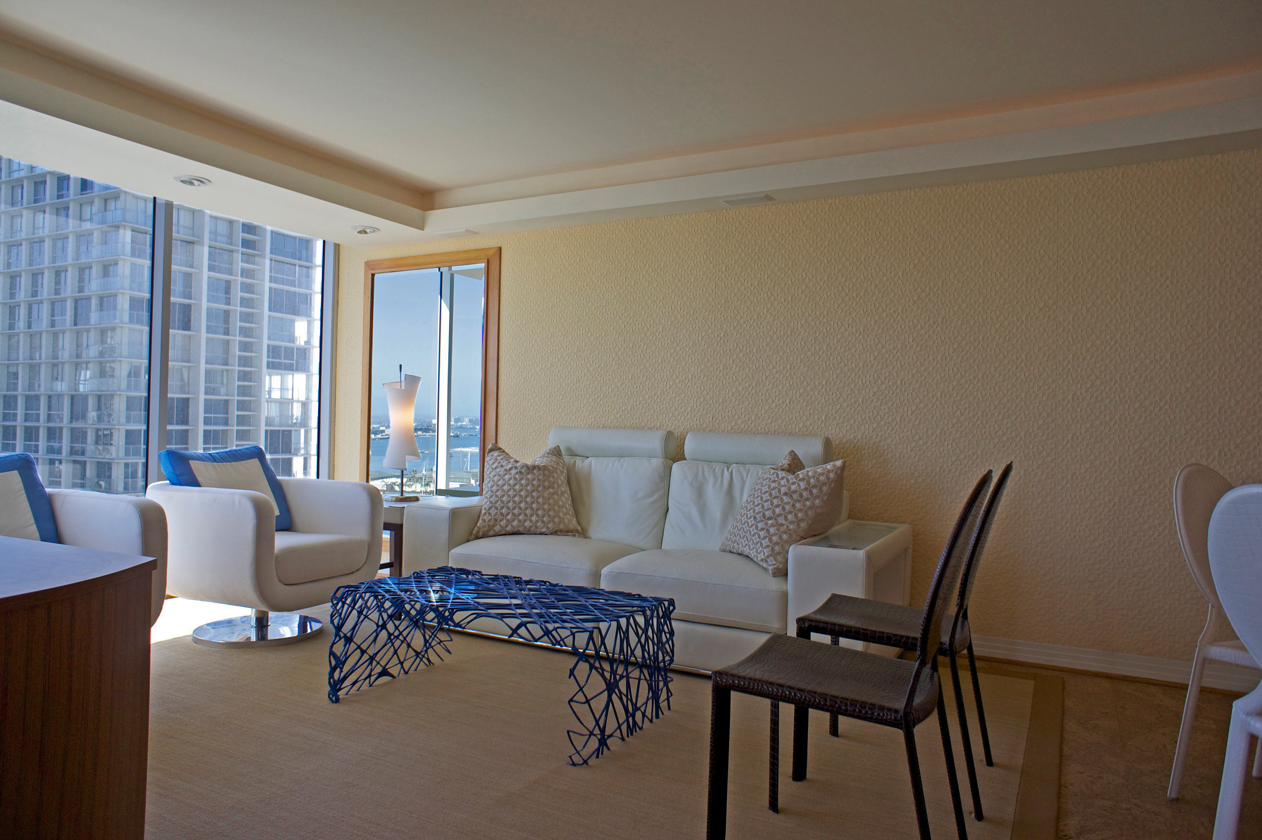 Современные обои для зала