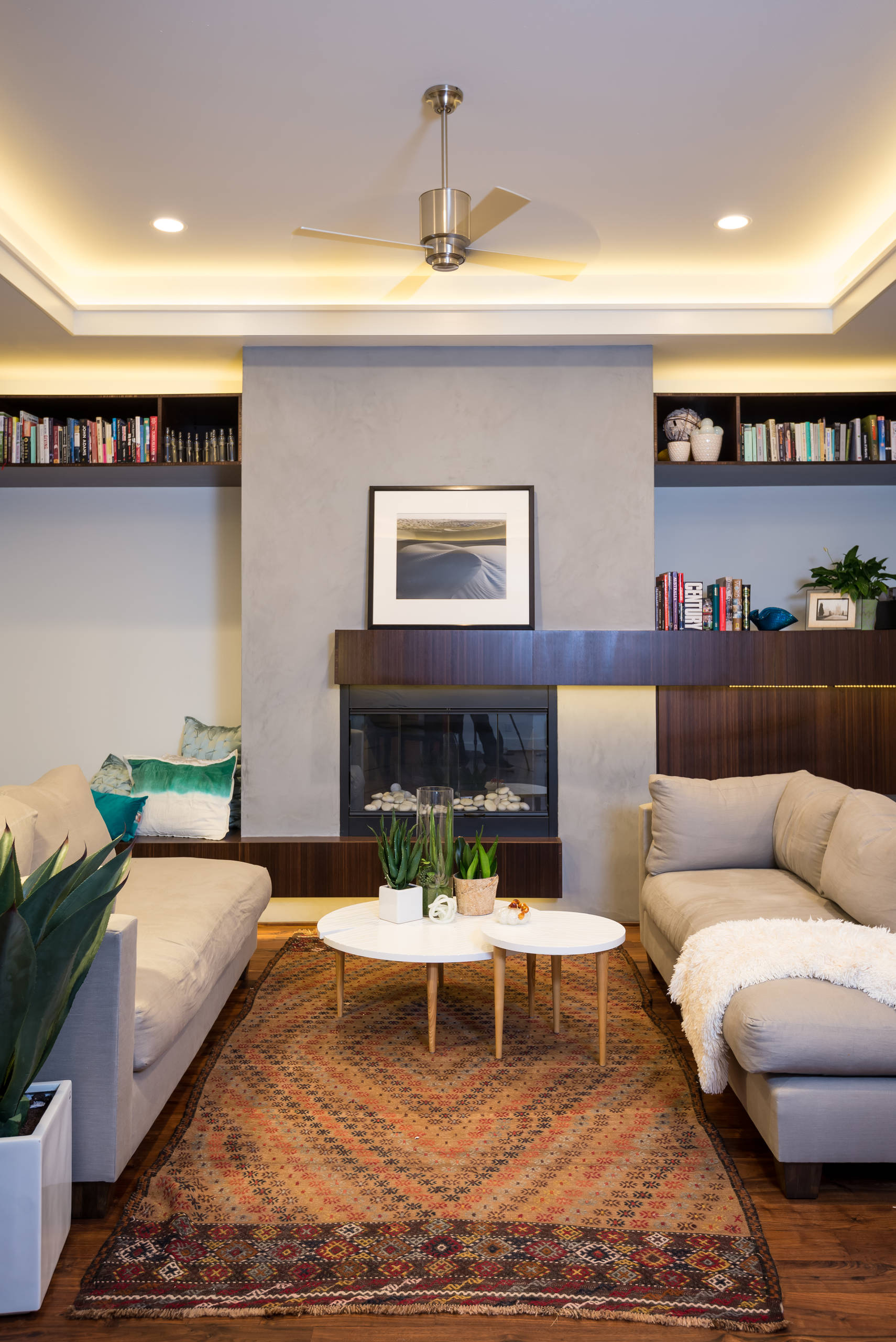 Фотоохота: 101 идея для украшения камина