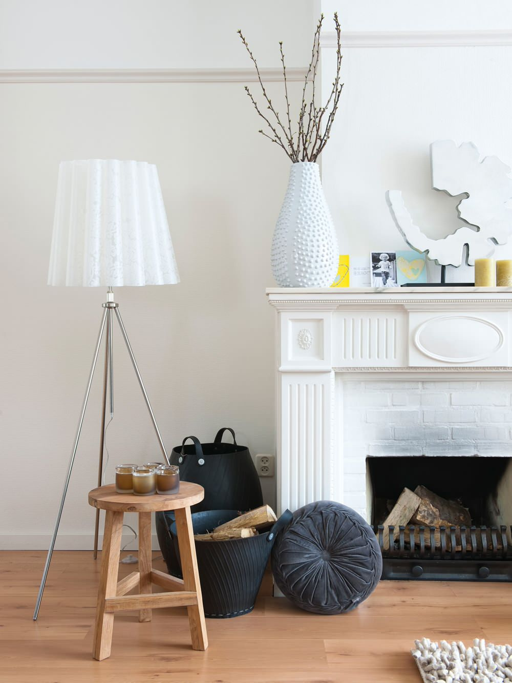 Фотоохота: 101 идея для украшения камина