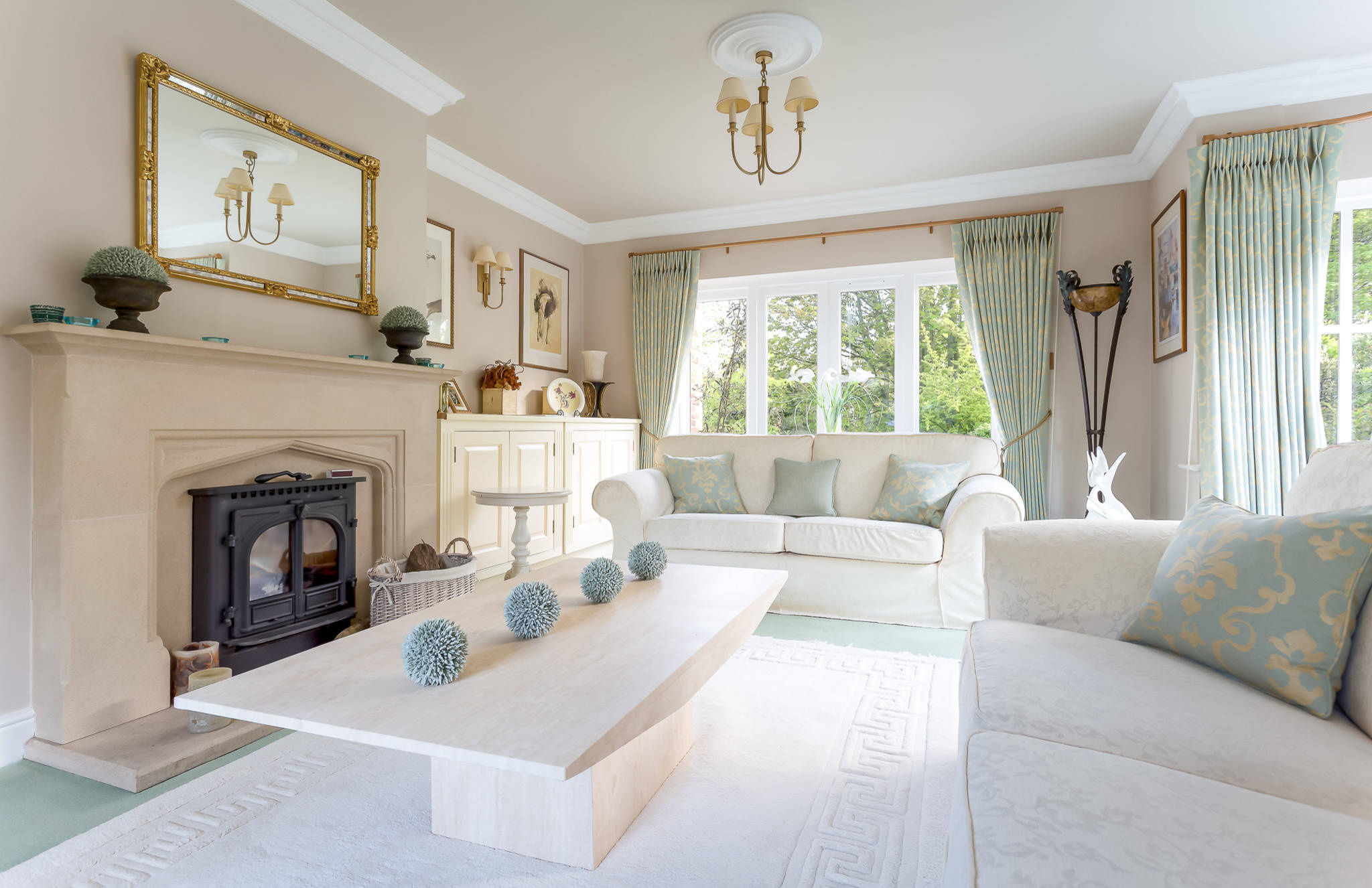 Четыре схемы: С чем комбинировать бежевые и серые оттенки