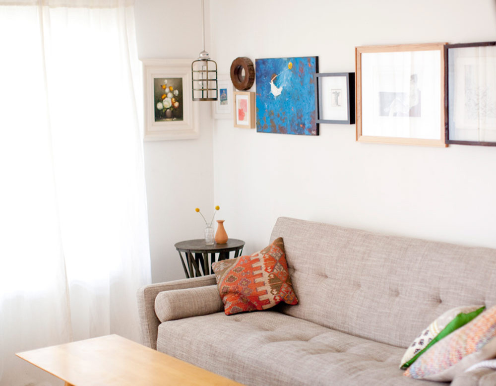 Оформление стены фотографиями: Снимите это немедленно