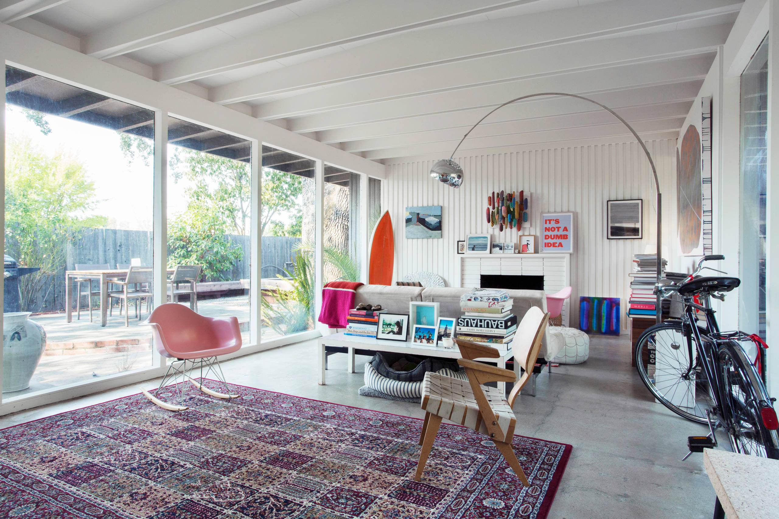 Советское наследие: Где шерстяному ковру место