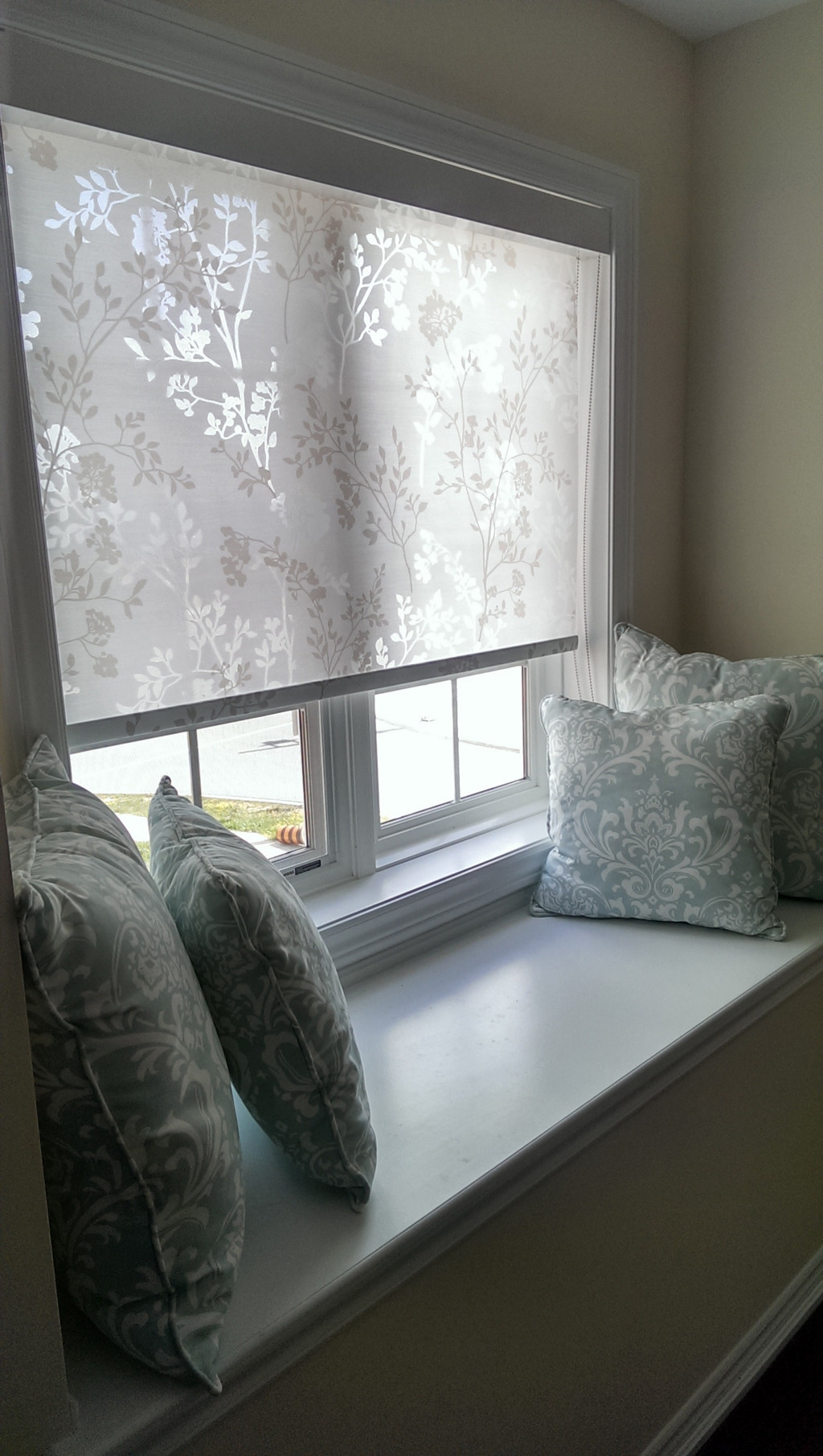 Рулонные шторы: Плюсы и минусы