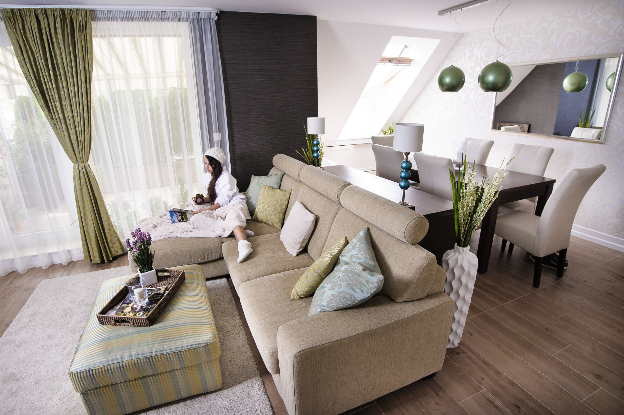 Комбинируй это: 8 способов поклеить обои иначе