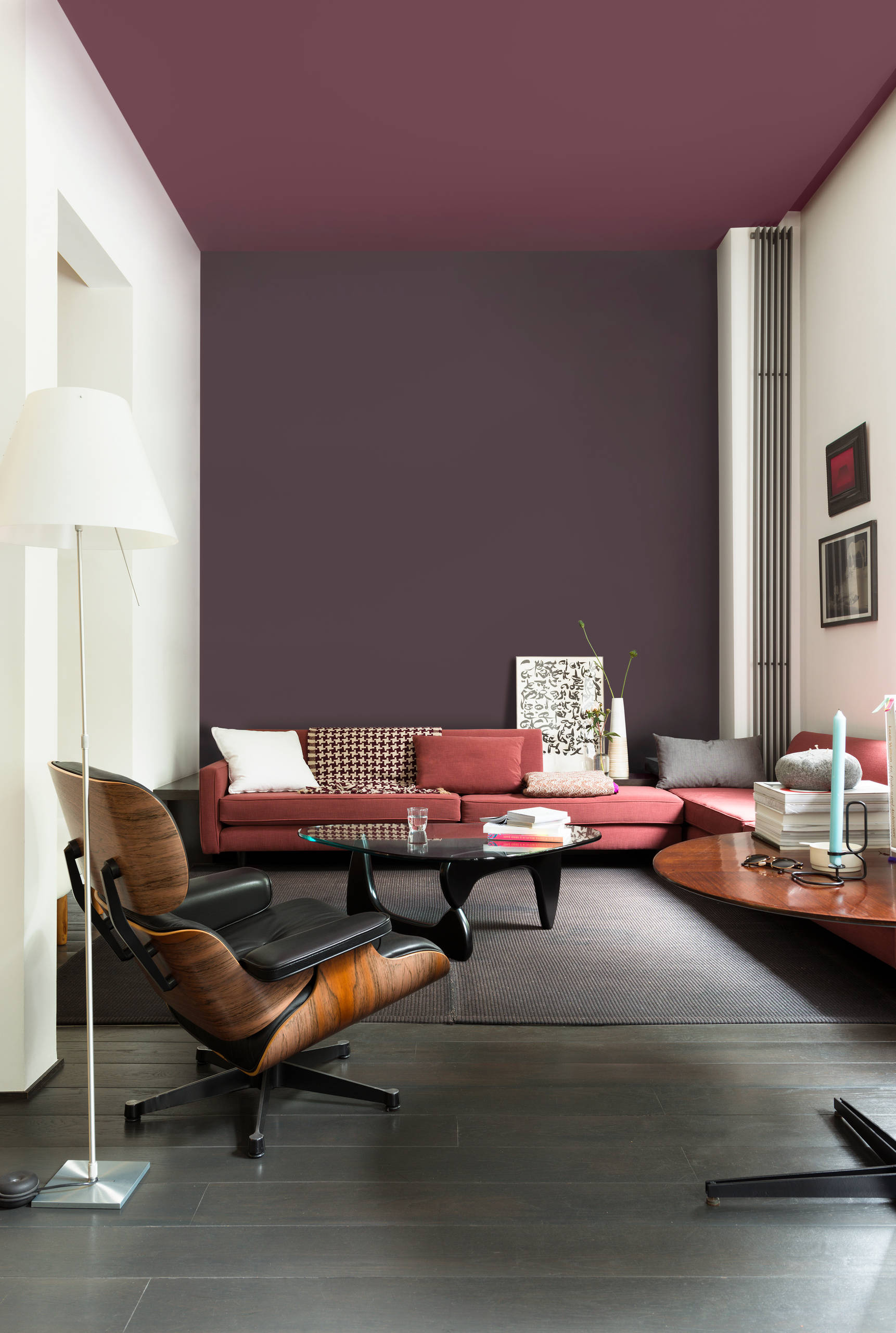 Дизайн-дебаты: Когда стоит сделать потолок цветным