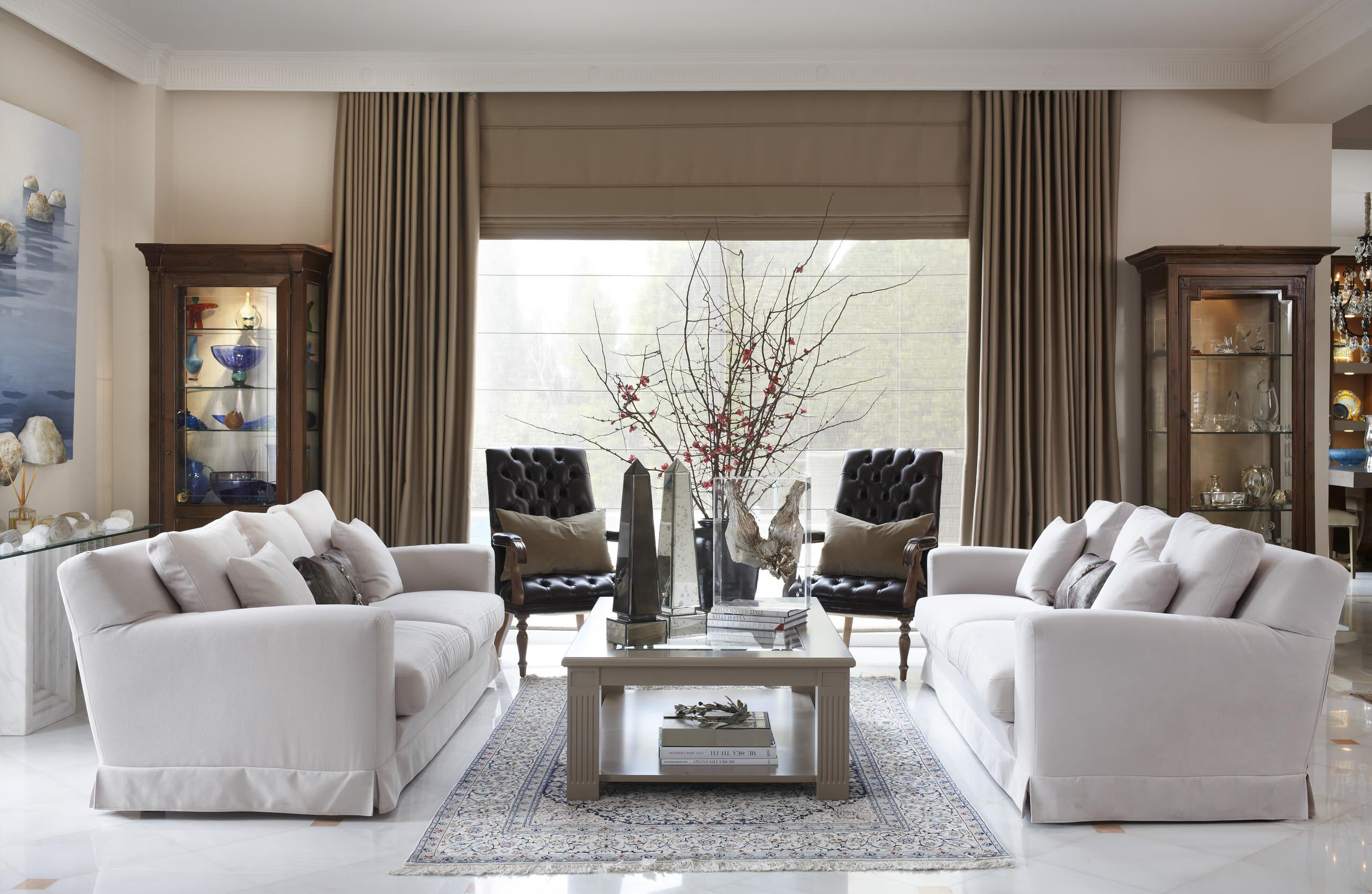 Вопрос: Как исправить недостатки окна при помощи штор