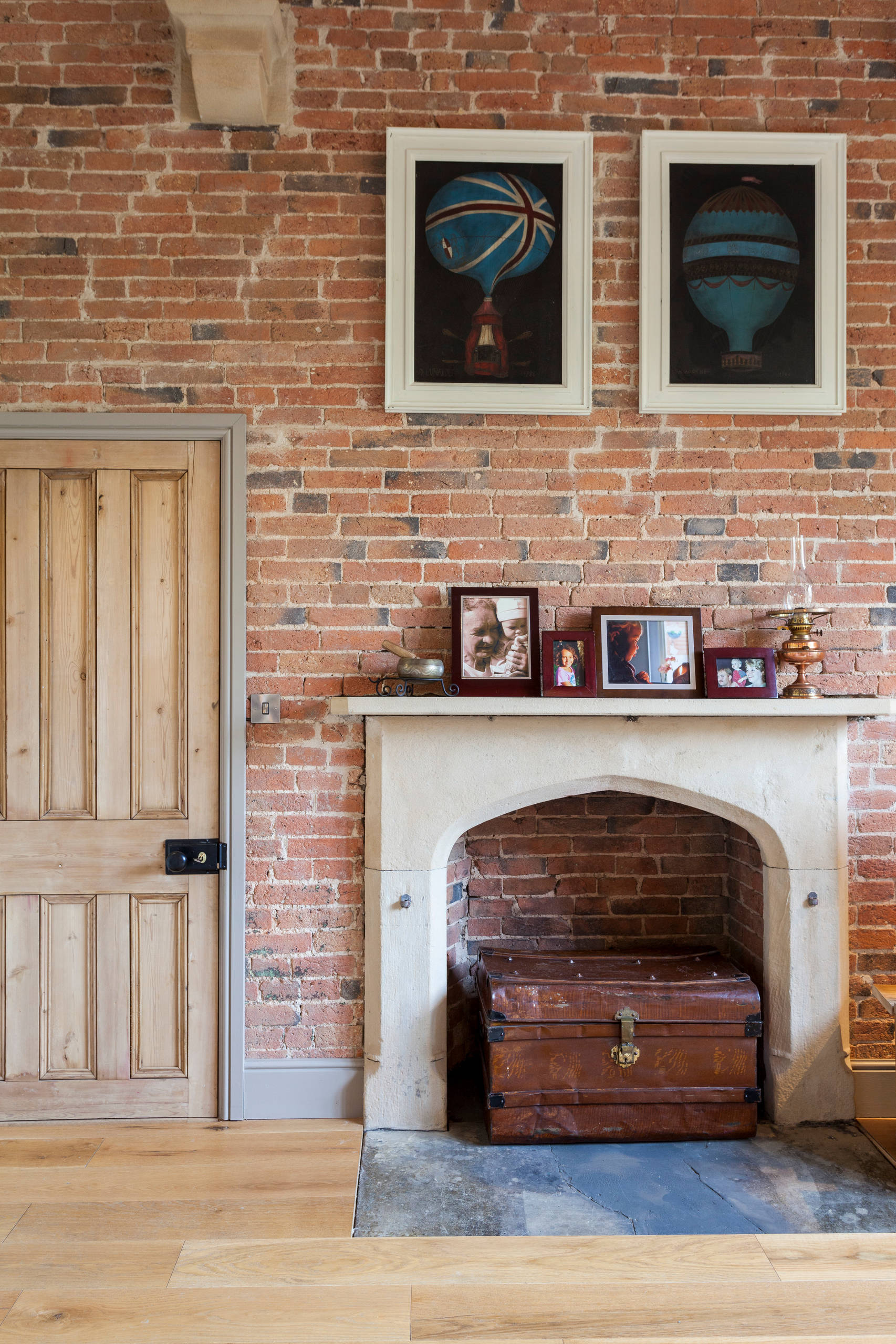 Фотоохота: 93 совета, что отправить «в топку» фальш-камина