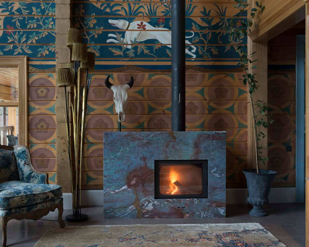 Точка фокуса в гостиной: От чего плясать?