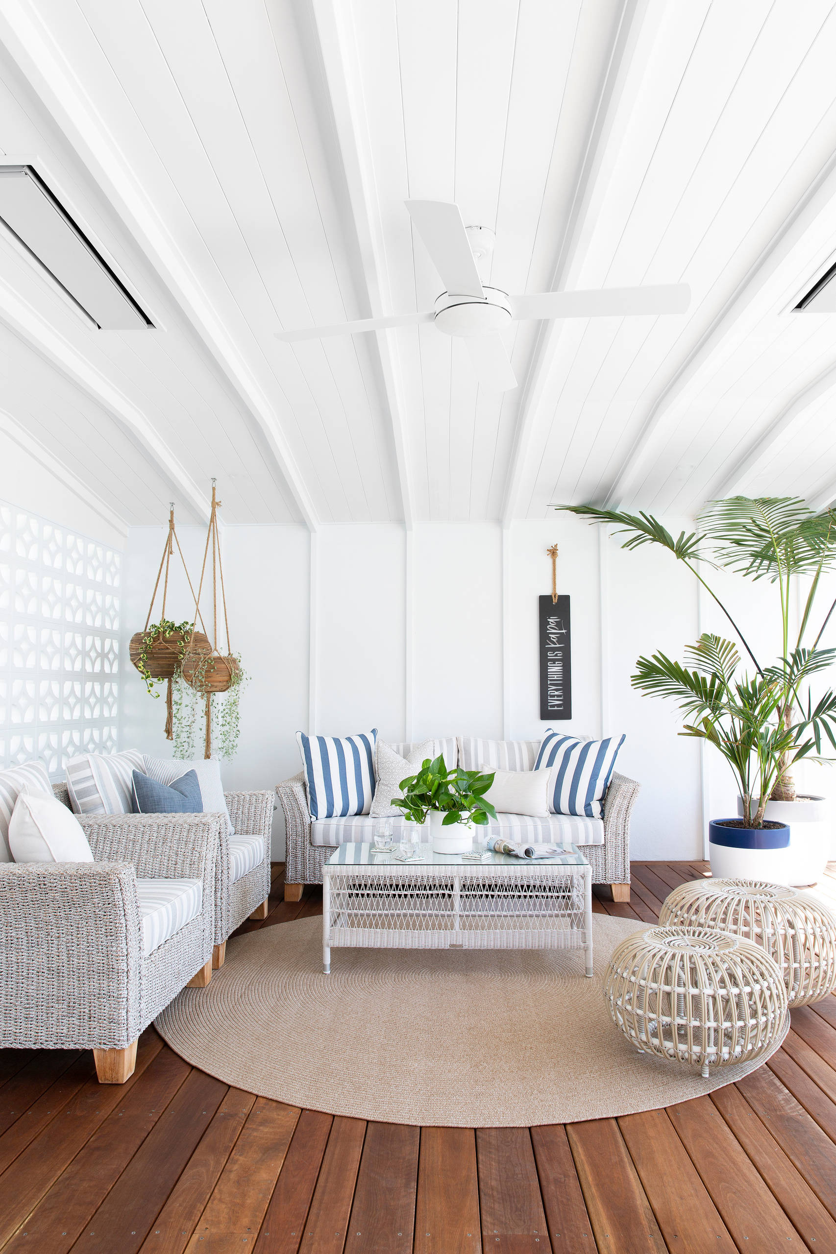 Фотоохота: 20 веранд с красивой защитой от любопытных глаз