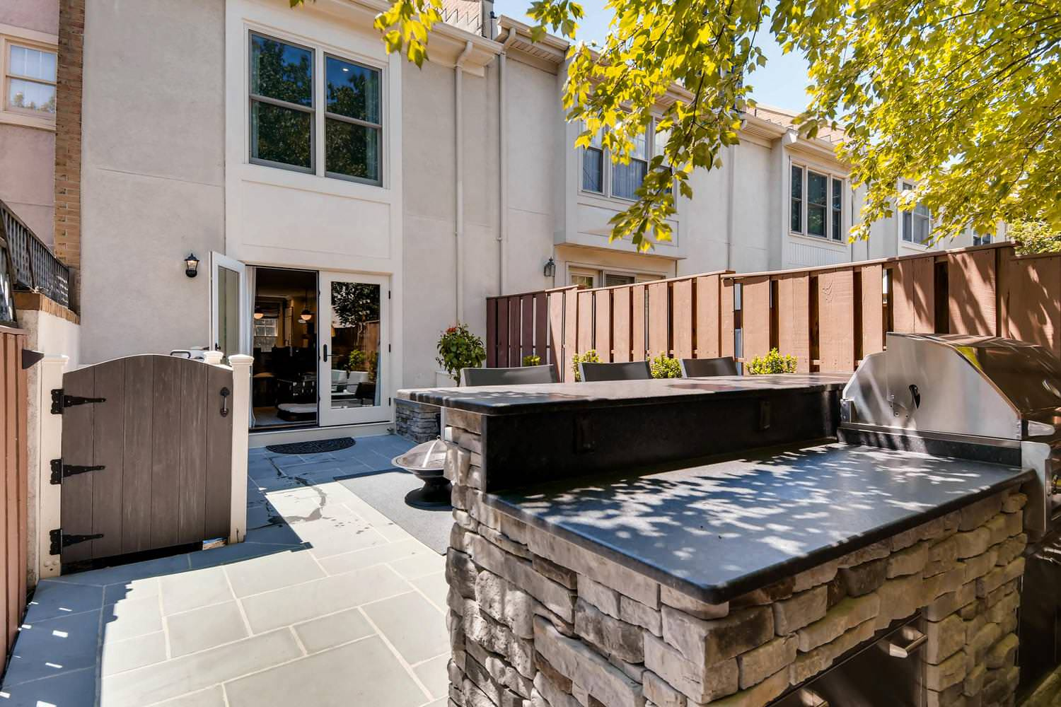 Таунхаус: Как «примерить» на себя «малоэтажку»