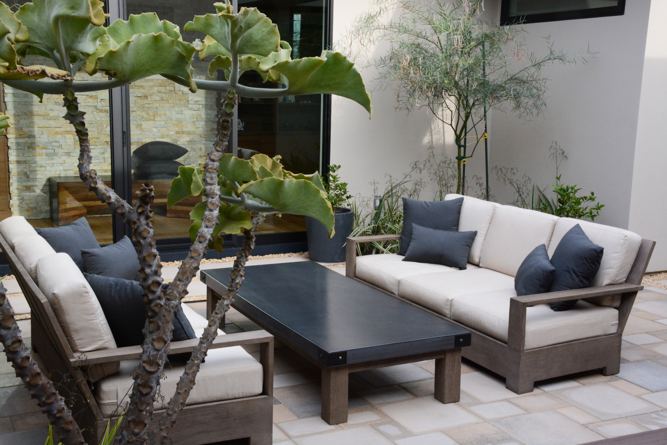 Вопрос: Сад, интерьер и зимний сад — как их связать воедино