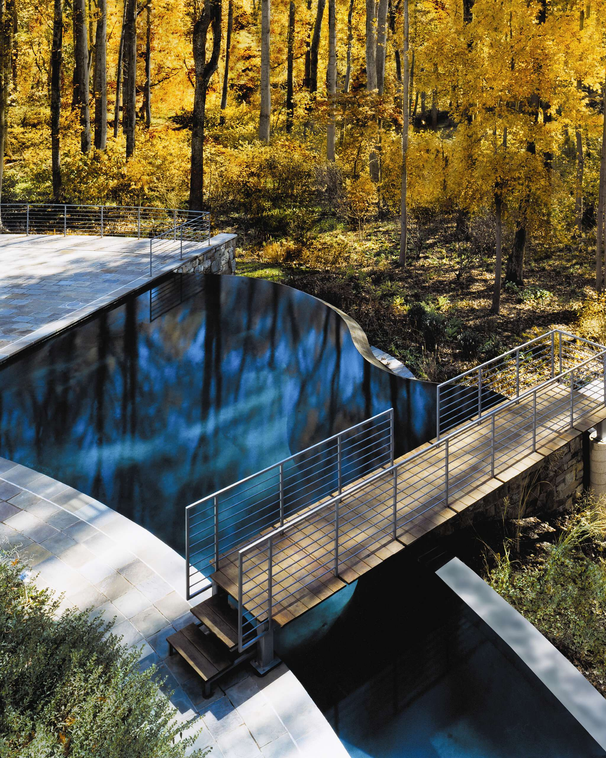 Фотоохота: Отражающие бассейны — 35 ярких примеров