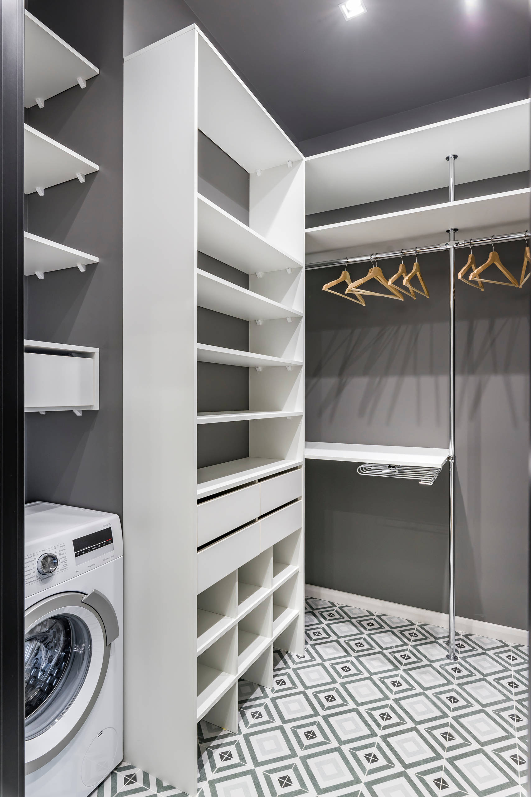 Чек-лист: 12 частых проблем при сборке встроенной мебели