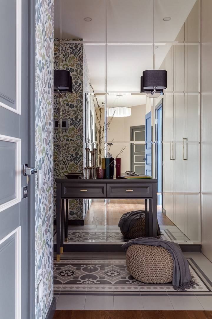 Идеи для узких коридоров и тесных прихожих: убрать нельзя оставить