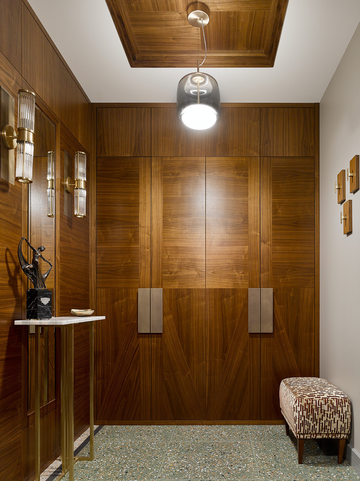 Houzz тур: Интерьер с мотивами 1960-х и деталями ар деко