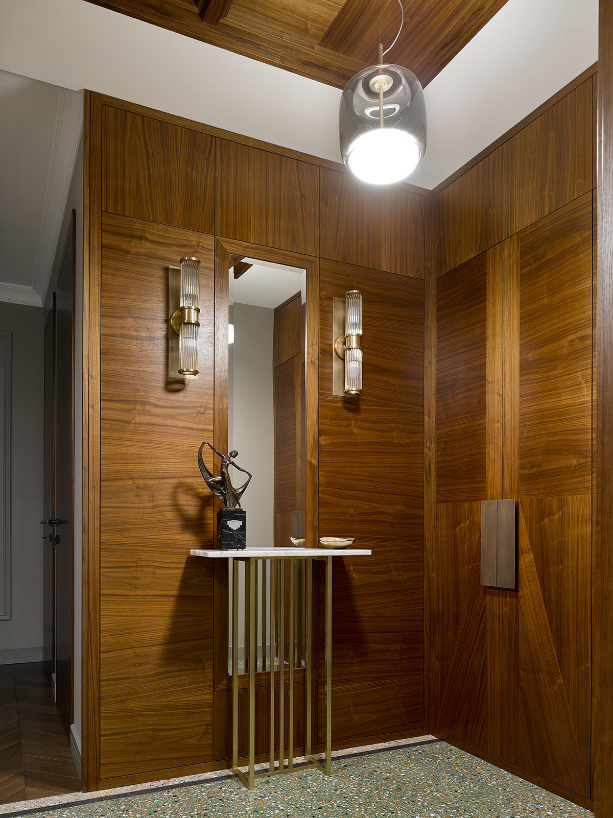 Houzz тур: Интерьер с мотивами 1960-х и деталями ар деко