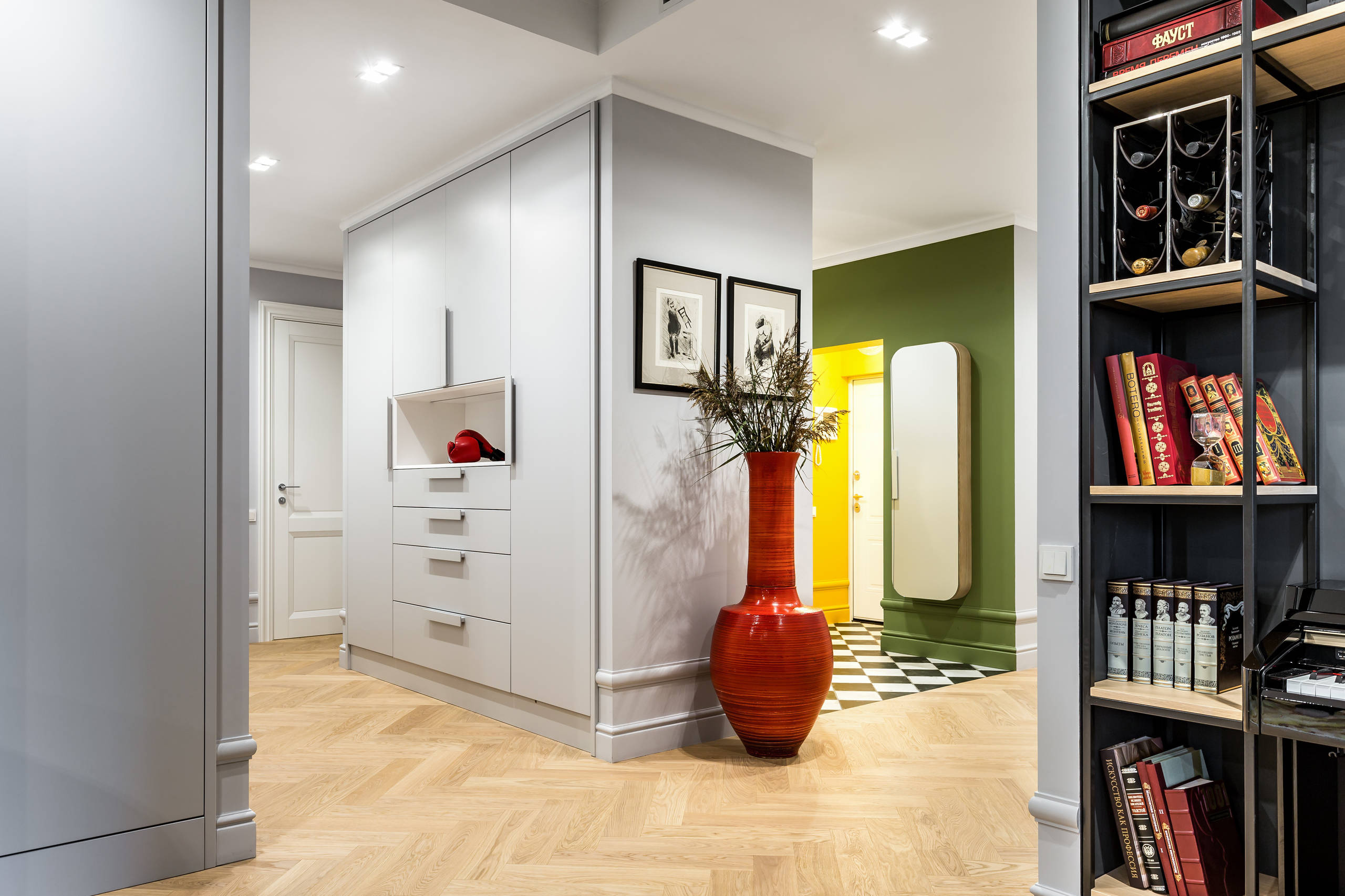 Houzz тур: Яркая квартира — под цвет доски для серфинга