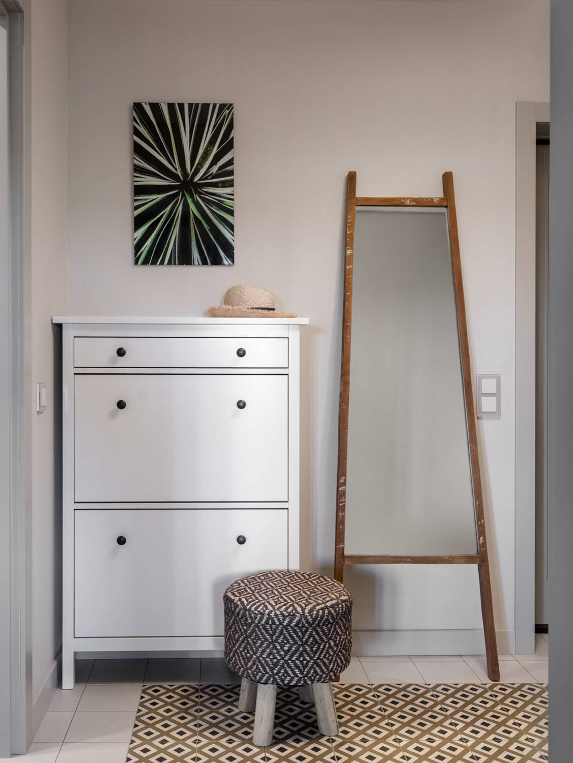 До и после: Двухкомнатная квартира с этническими деталями