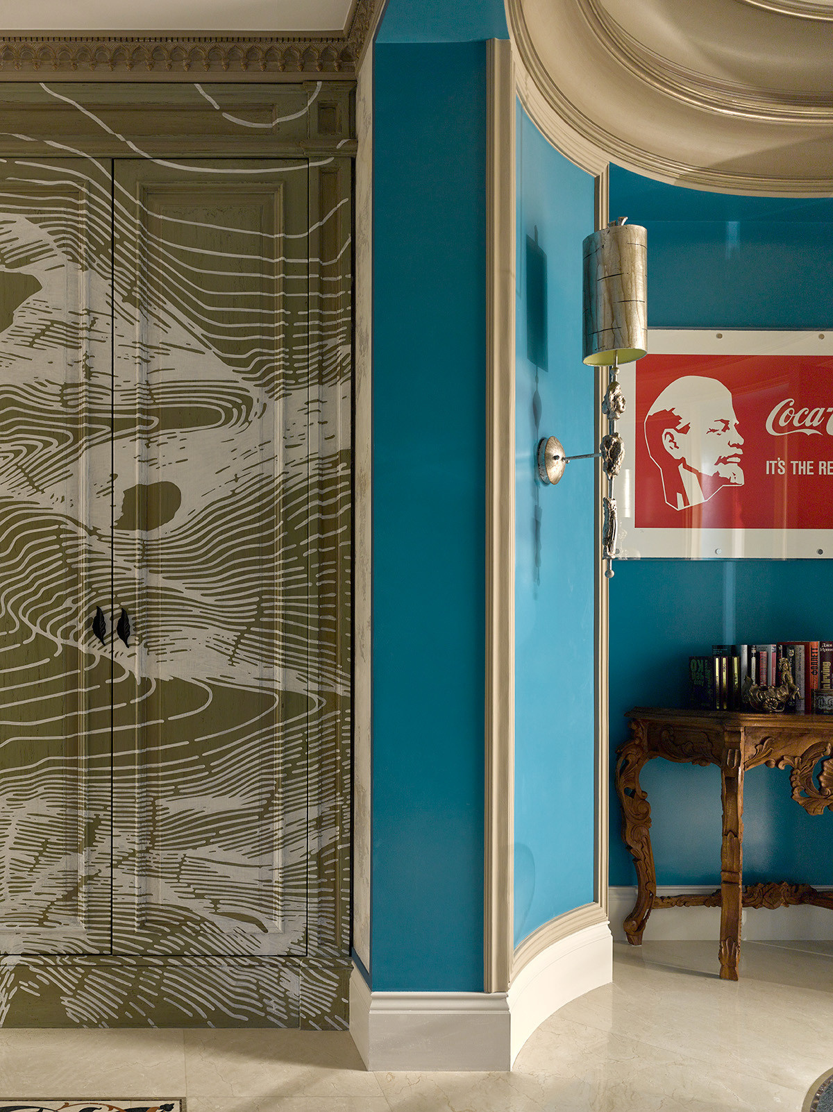 Houzz тур: Интерьер с ярким характером — без перепланировки