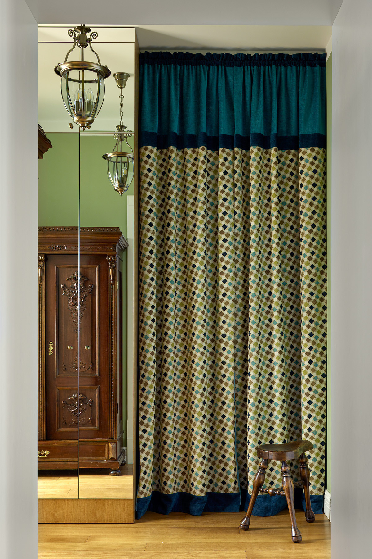 В гостях: Квартира дизайнера в бывшей коммуналке