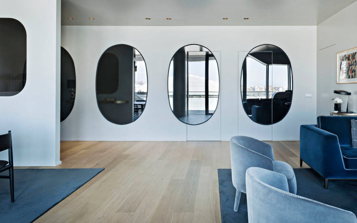 Фотоохота: Зеркало — эмоция