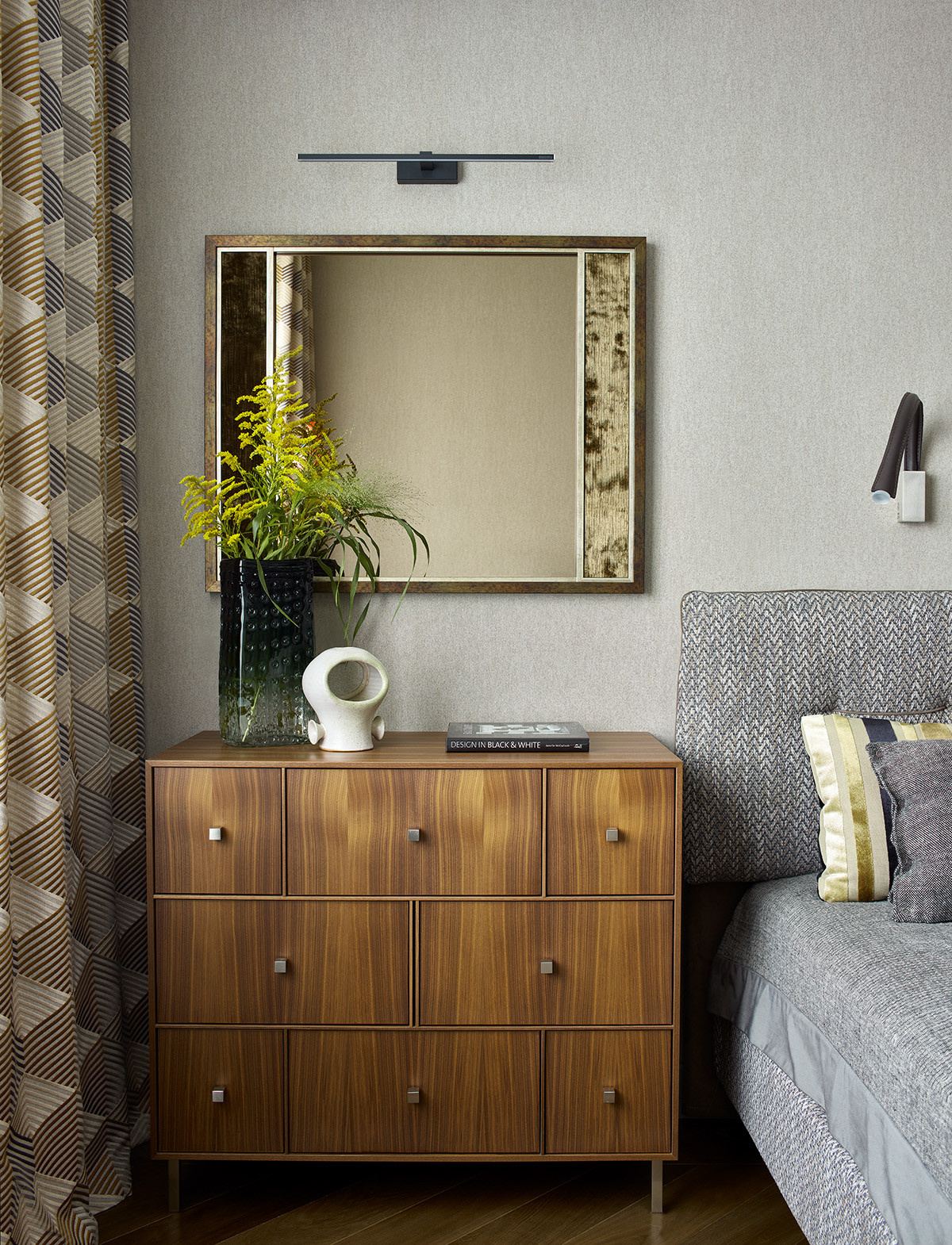 Houzz тур: Интерьер с мотивами 1960-х и деталями ар деко