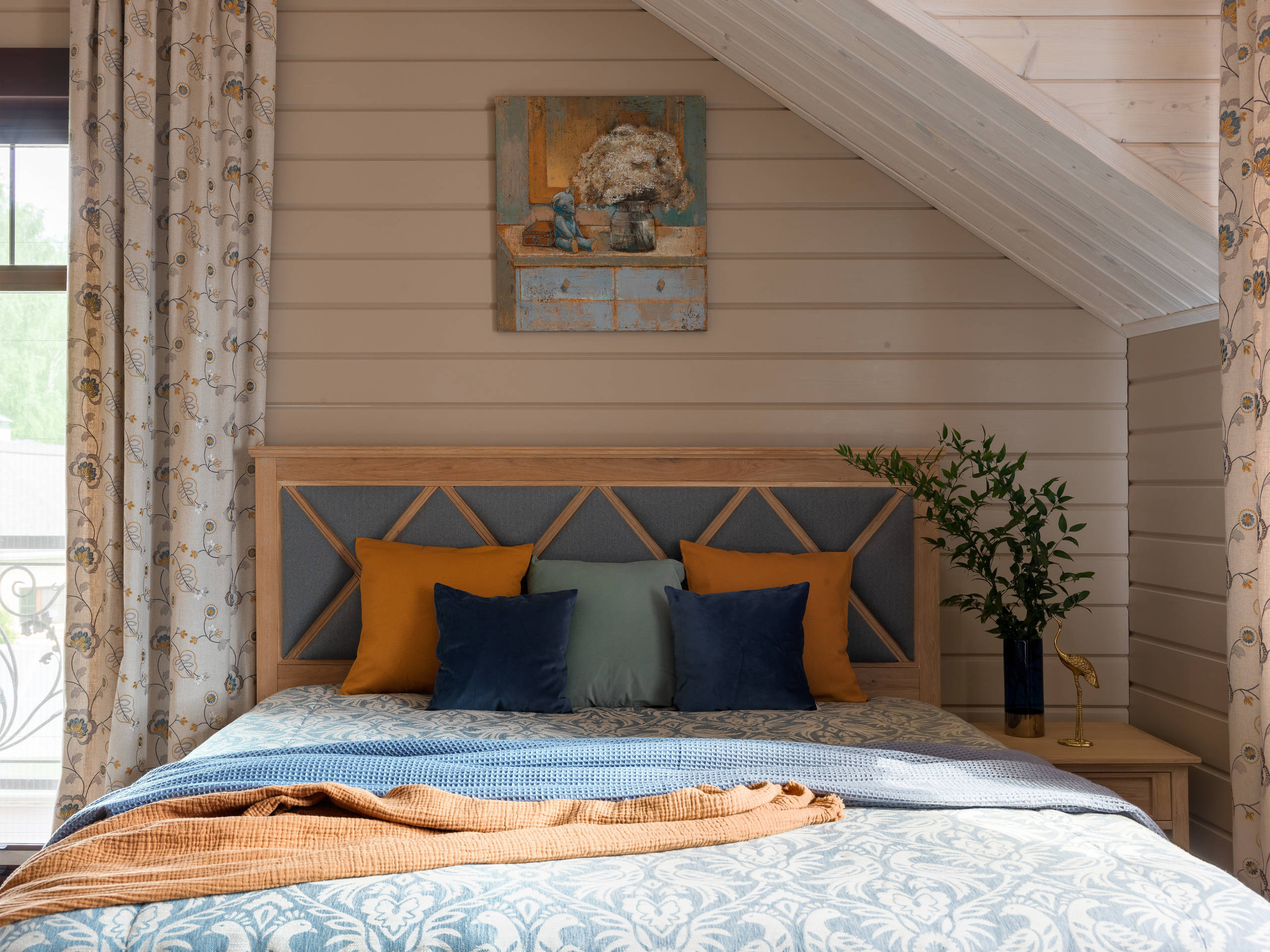 Вопрос: Цвет стен в спальне — какой выбрать?