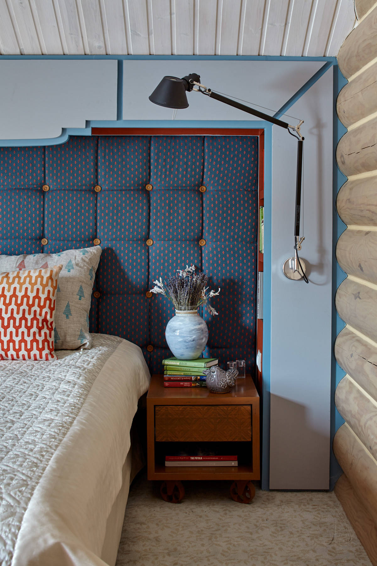 Houzz тур: Лофт в бревенчатом (!) доме