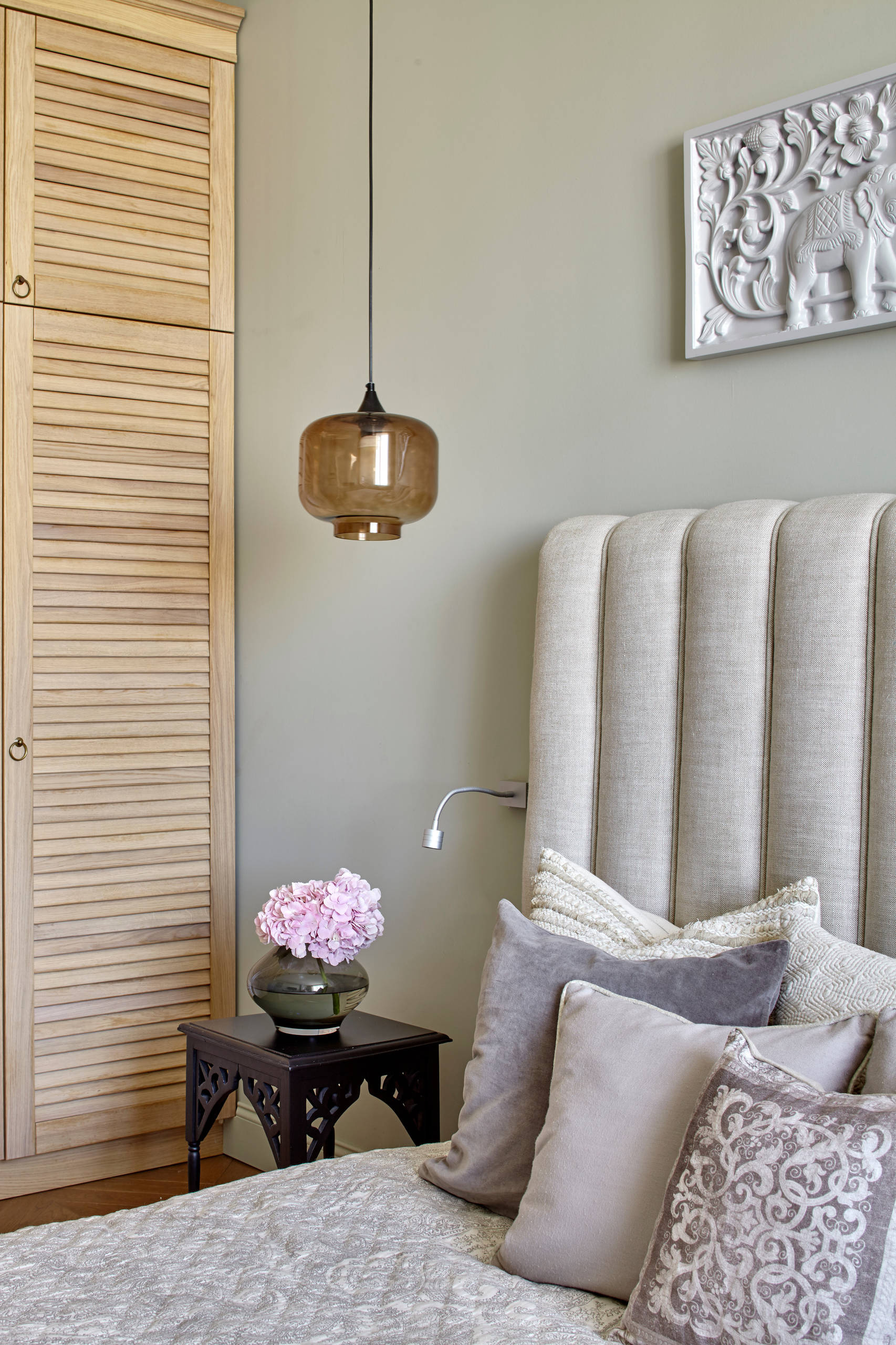 Houzz тур: Немного Индии на фоне пастельной классики в Москве