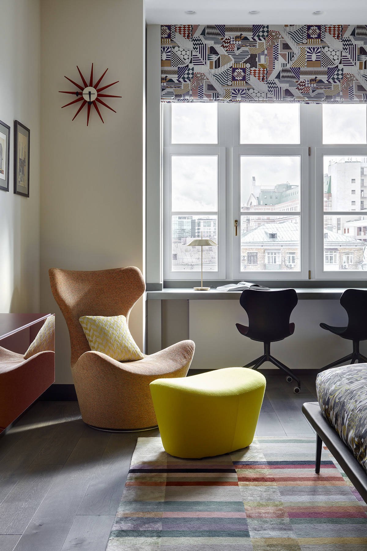 Houzz тур: Квартира с агатами на стенах