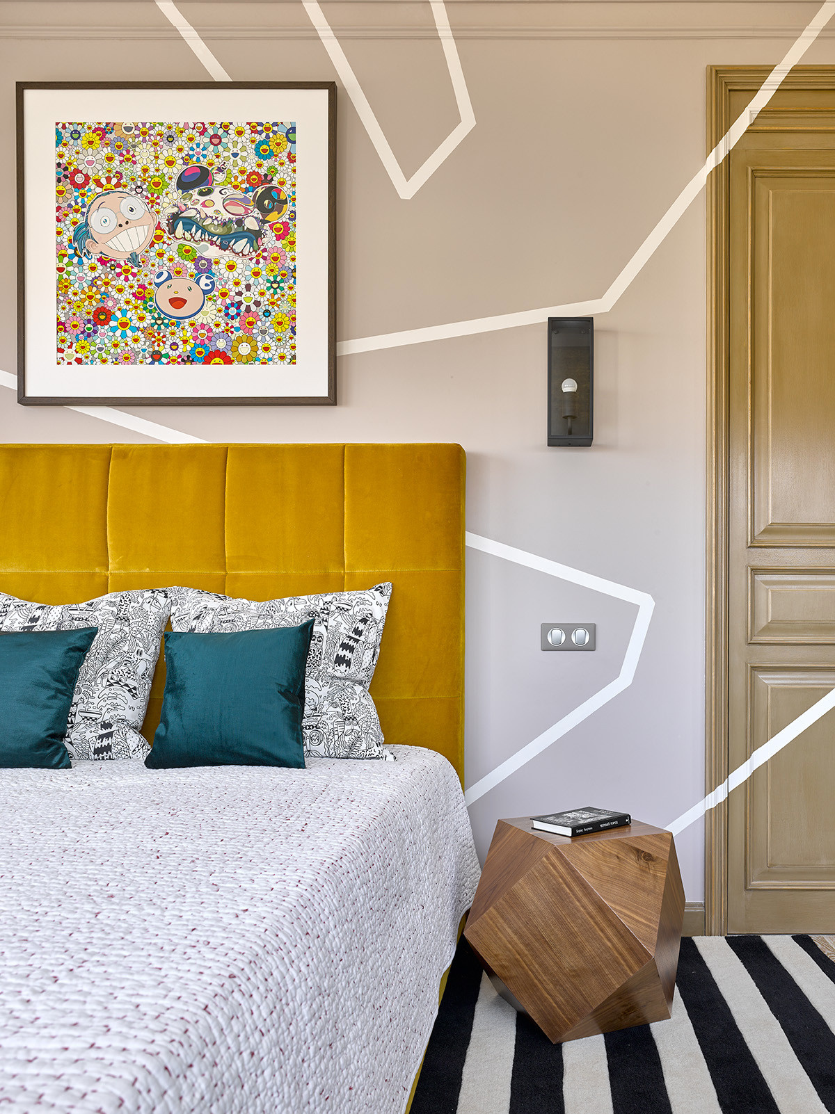 Houzz тур: Интерьер с ярким характером — без перепланировки