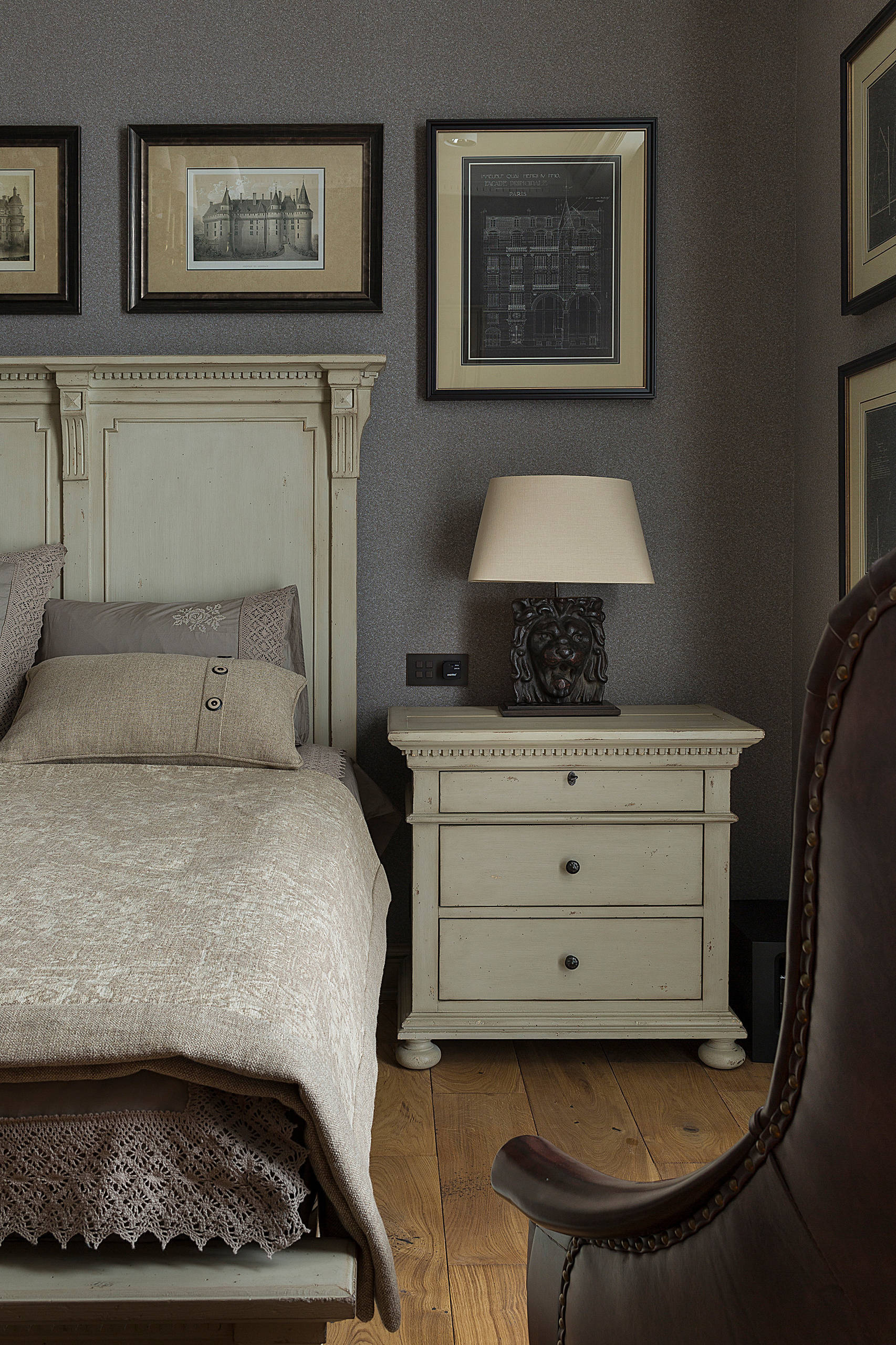 Houzz тур: «Классика с историей» в высотке-новостройке