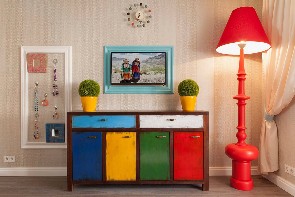 Цветные шкафы и комоды: Как правильно подобрать цвет