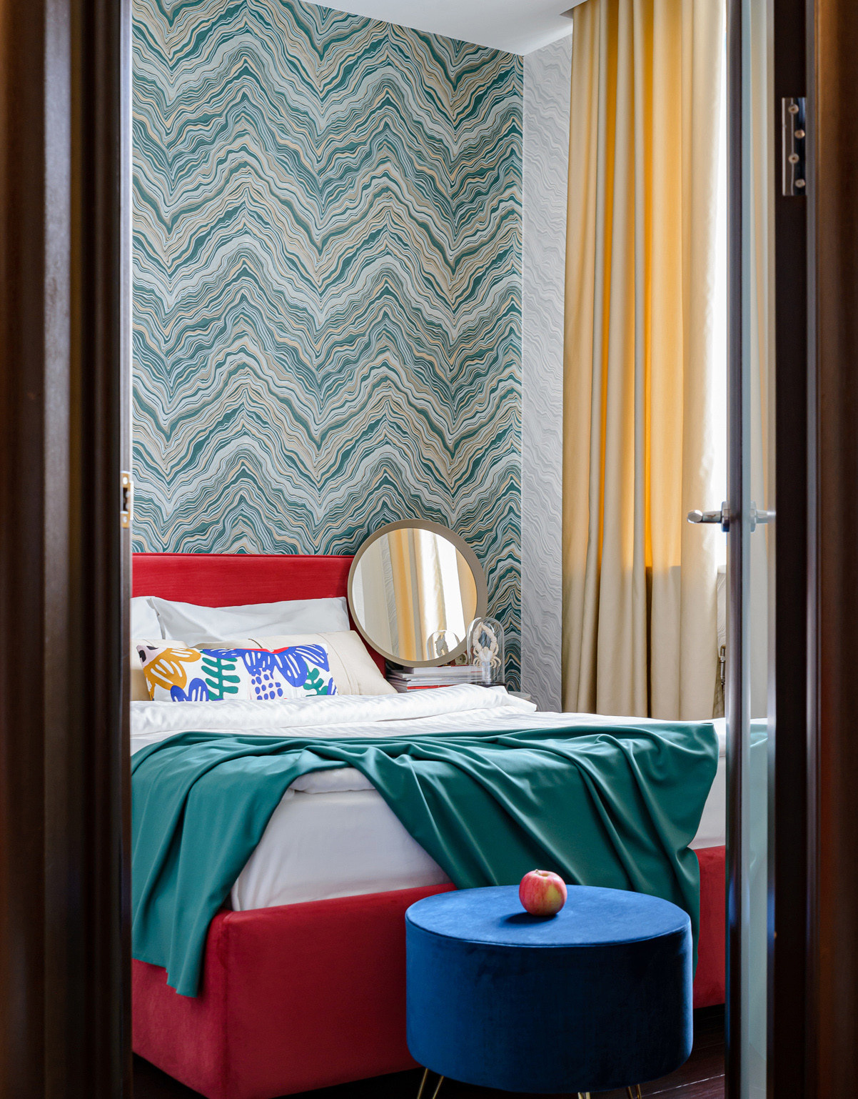 До и после: Спальня дизайнера — ремонт на самоизоляции со сметой