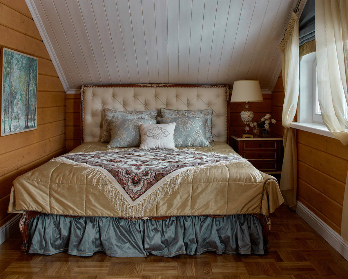 Houzz тур: Атмосфера русской усадьбы в типовом доме из бруса