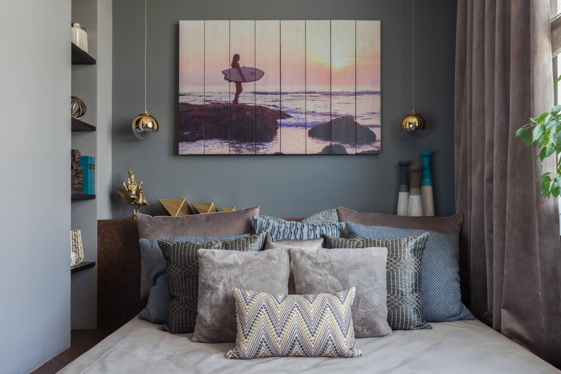 В гостях: Квартира со скошенными стенами на Речном