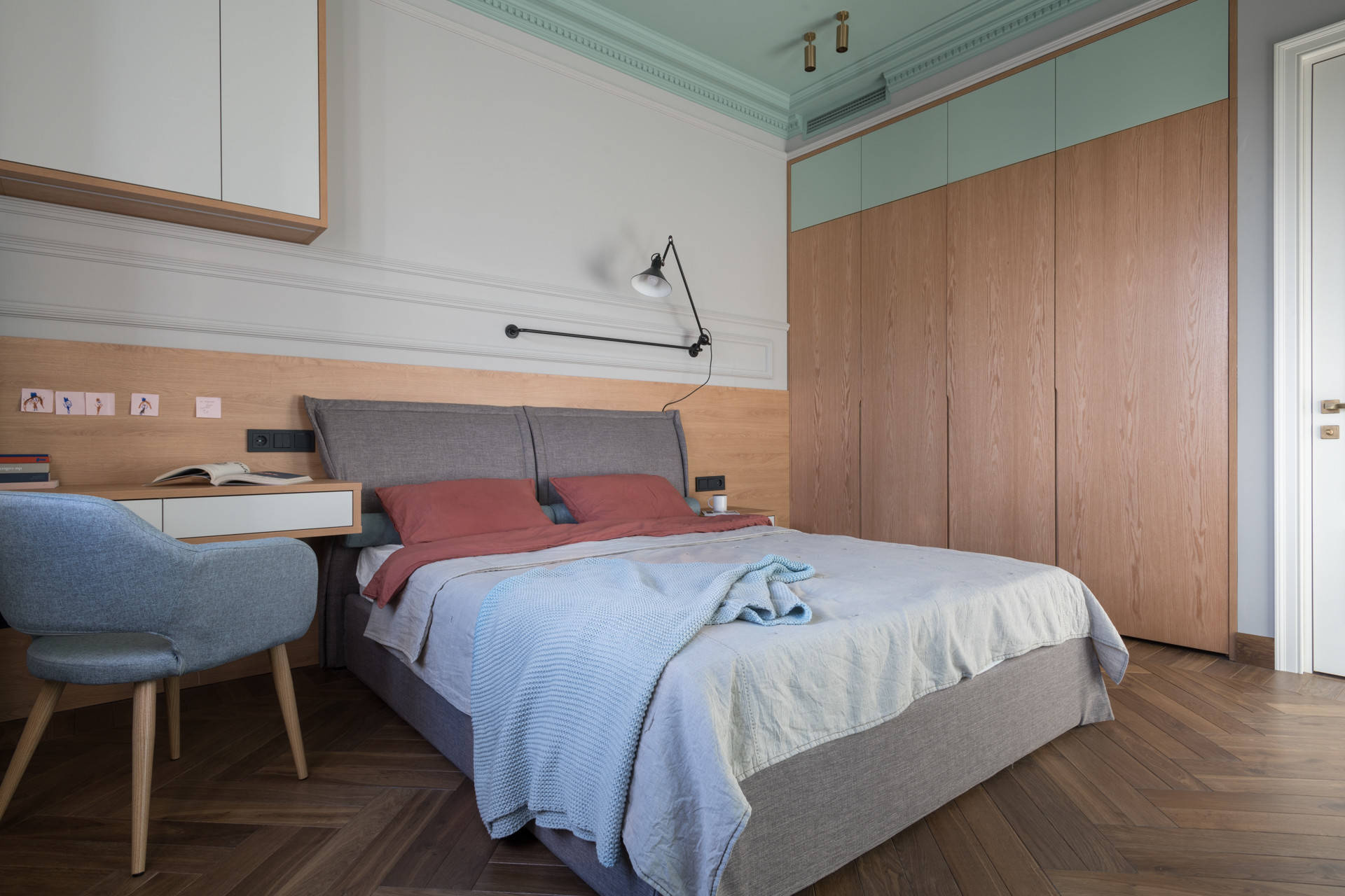 Houzz тур: Квартира в сталинке — с «навесом» на кухне