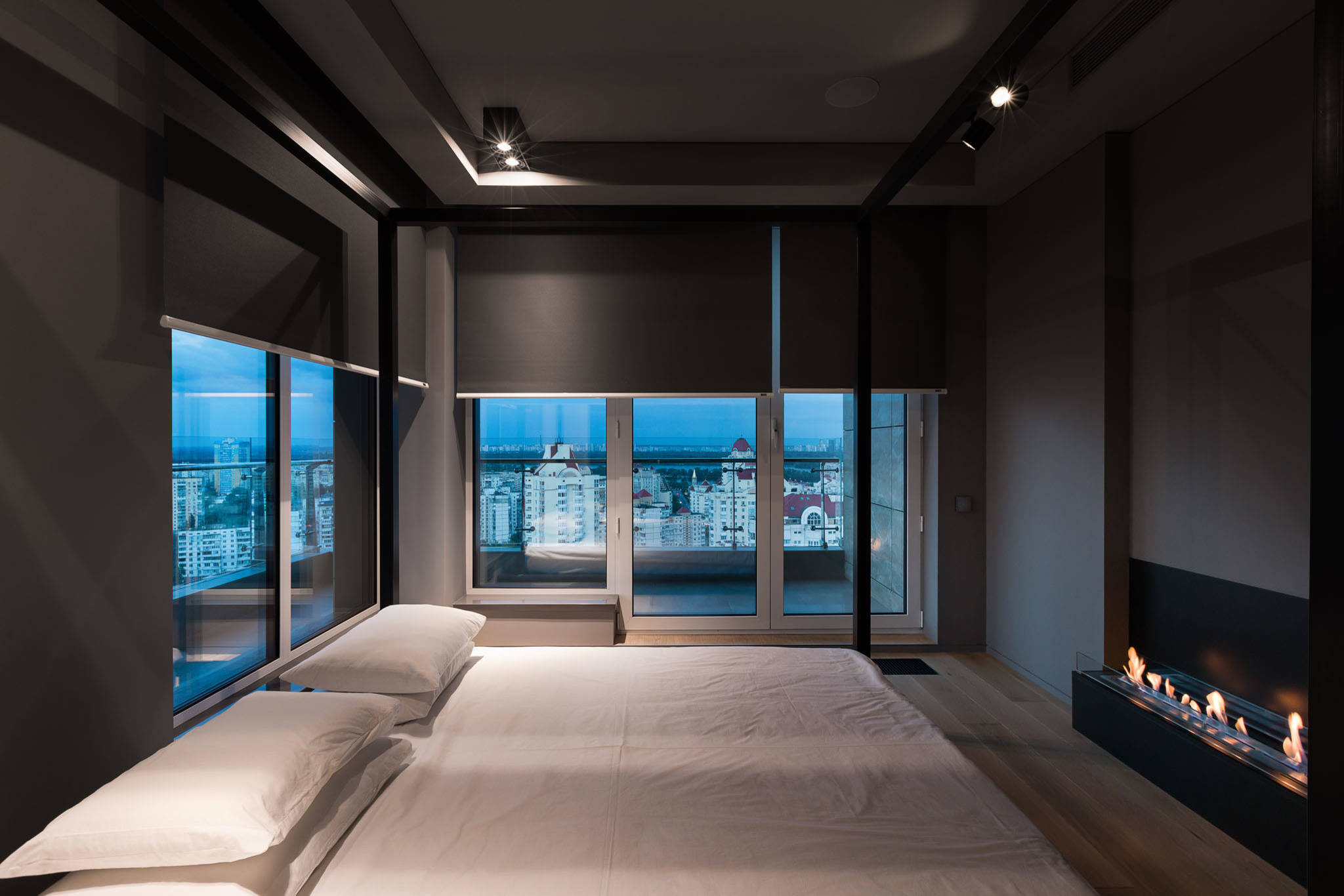 Houzz Украина: Квартира — аквариум с видом на город