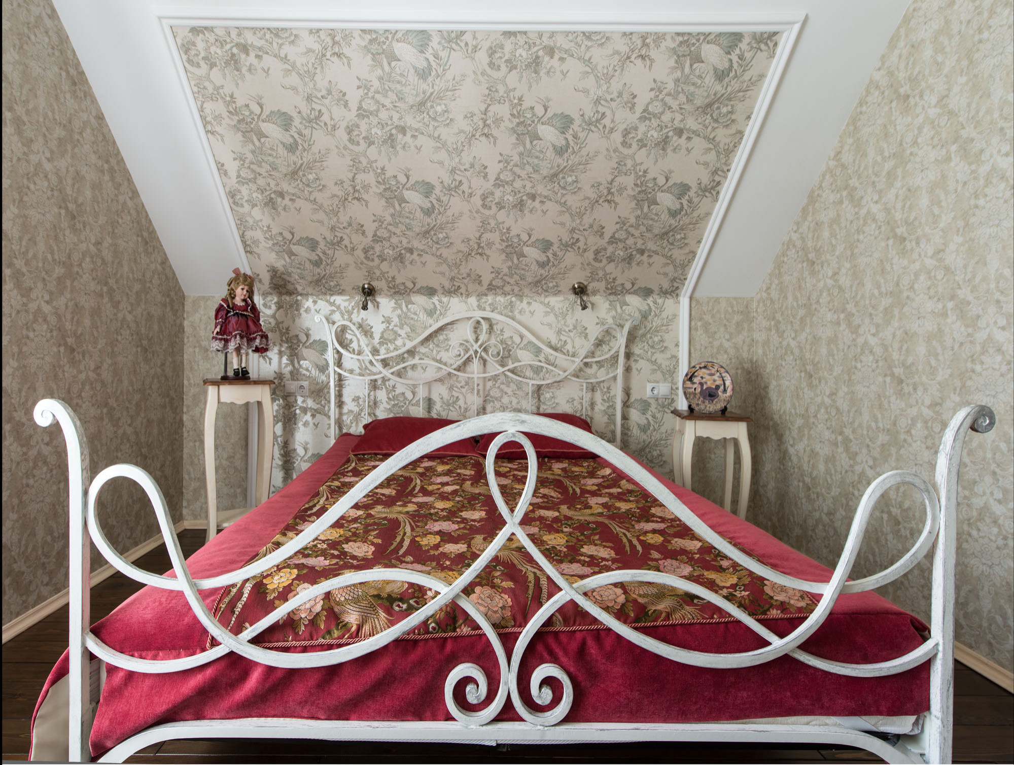 Houzz тур: Дом с видом на сосны и птицами в интерьере