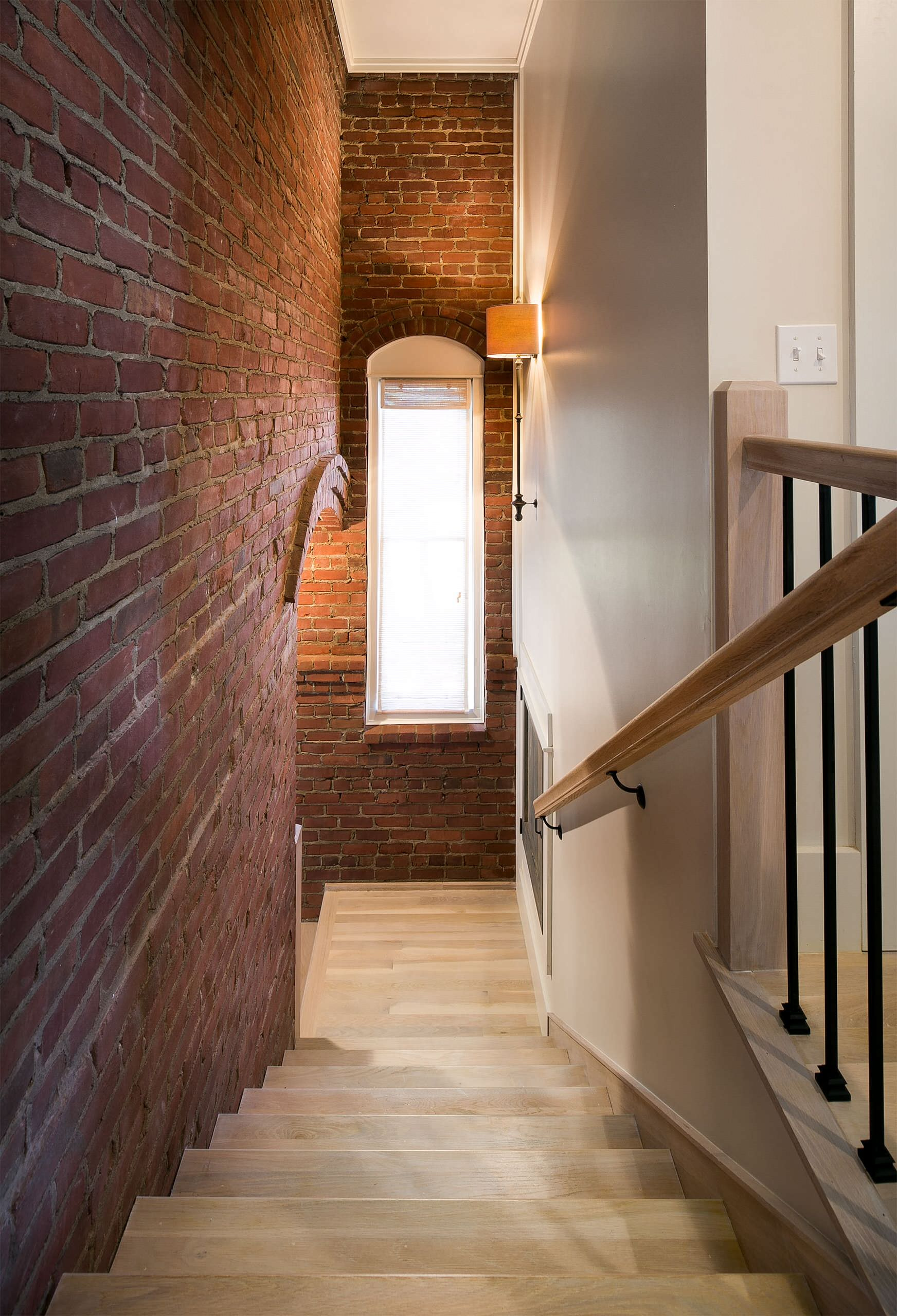 Вопрос: Как сделать арочные окна из обычных прямоугольных