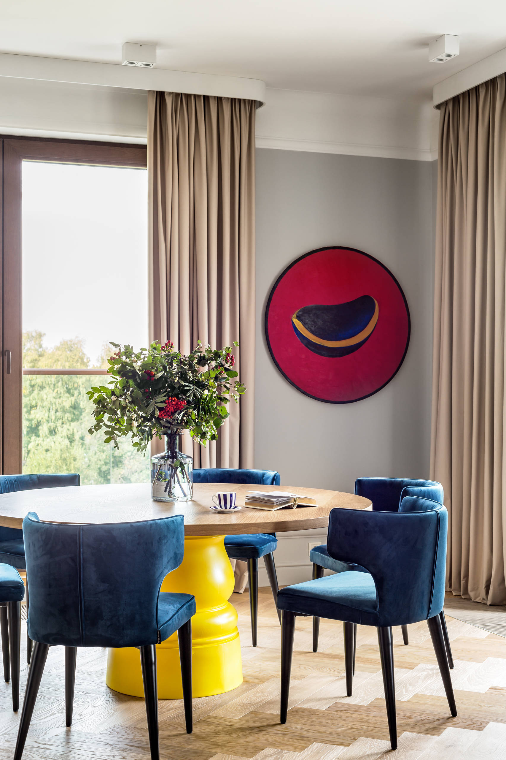 Houzz тур: Яркая квартира — под цвет доски для серфинга