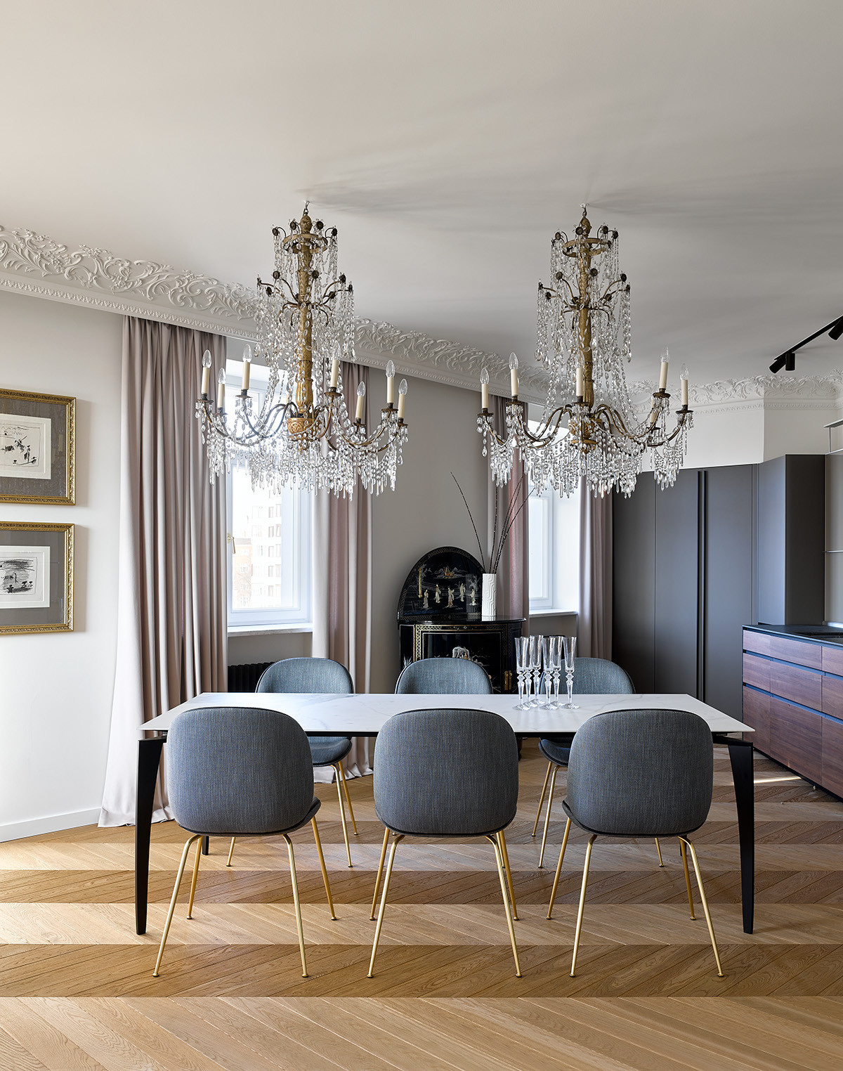 Houzz тур: Белая квартира на Цветном