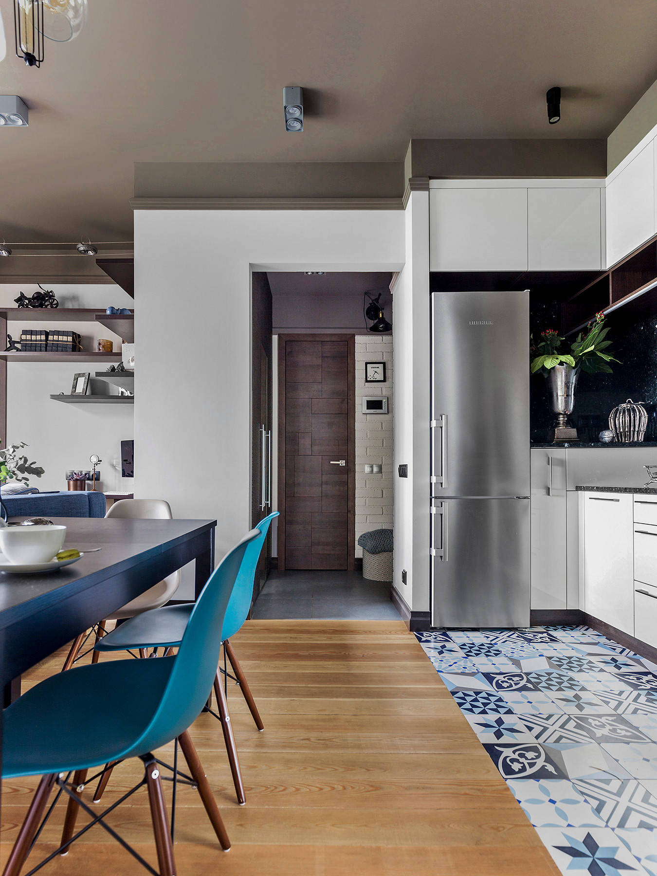 Houzz тур: Бывшая коммуналка в «сталинке»