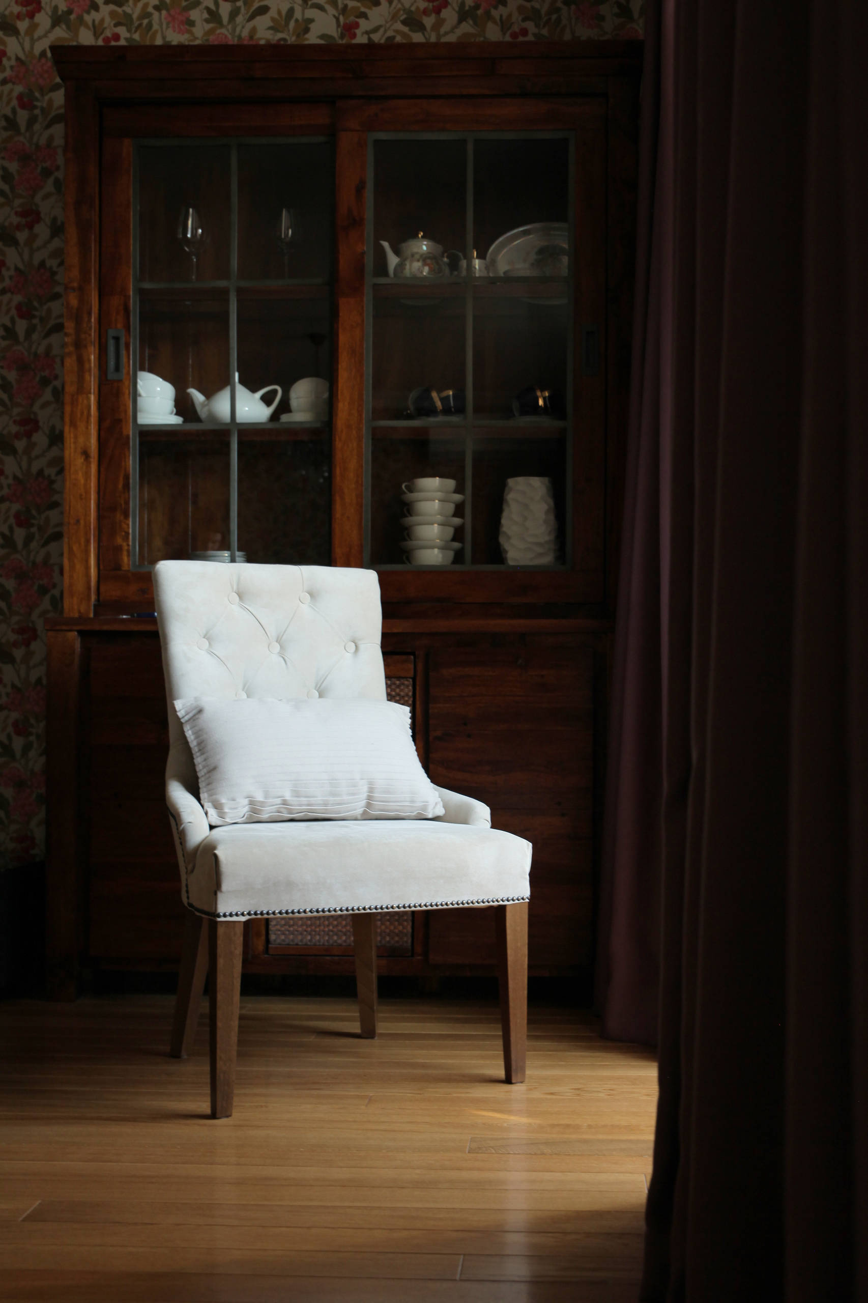 Houzz тур: Квартира с земляничным деревом — в Воронеже