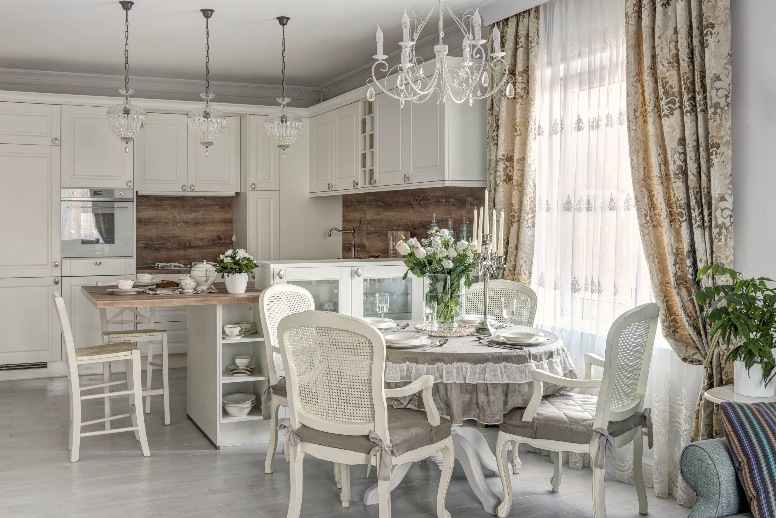 Houzz тур: Квартира с французскими мотивами в Калининграде