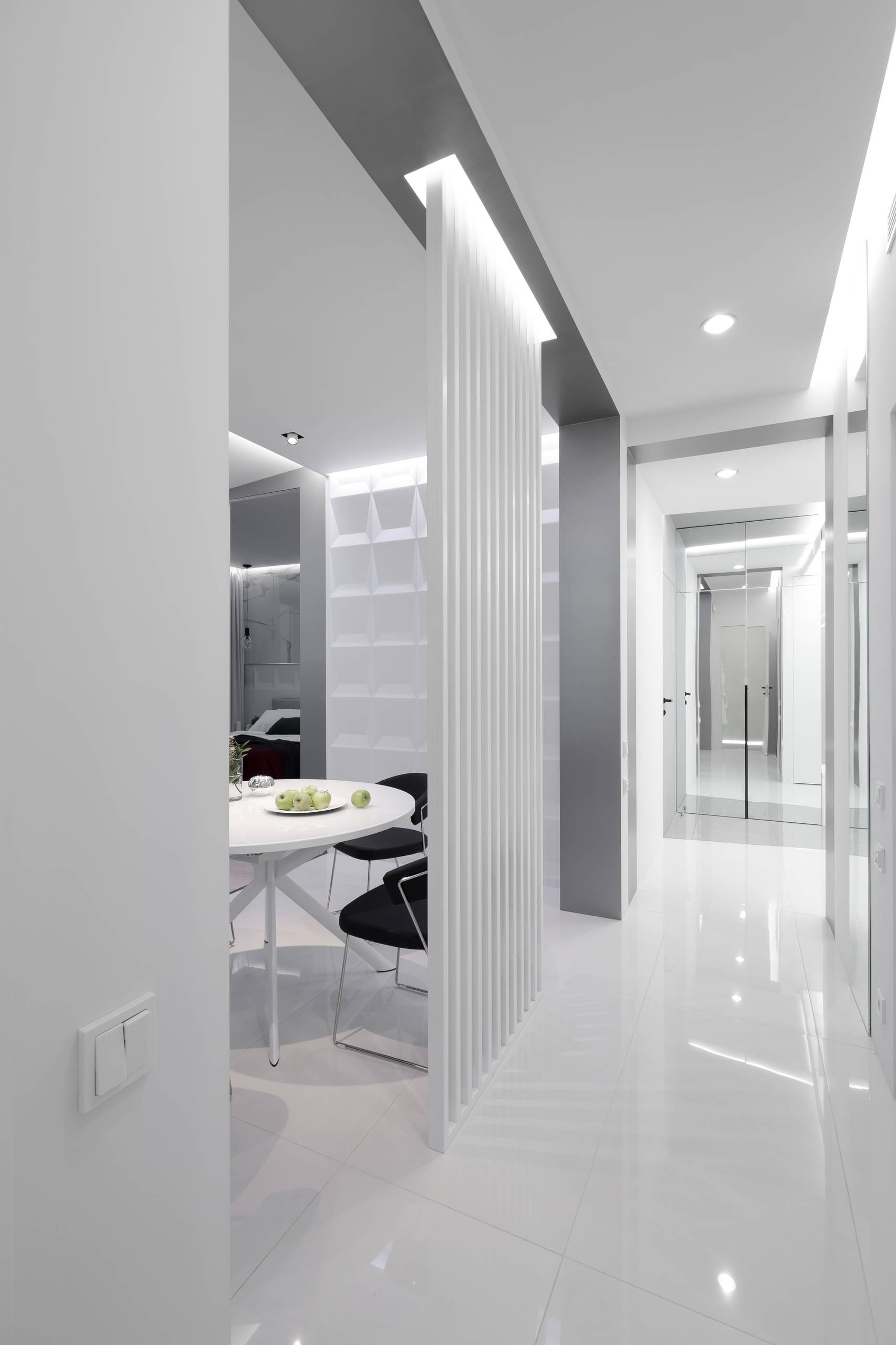 Houzz тур: Забор ПО-2 на стенах в одной московской квартире